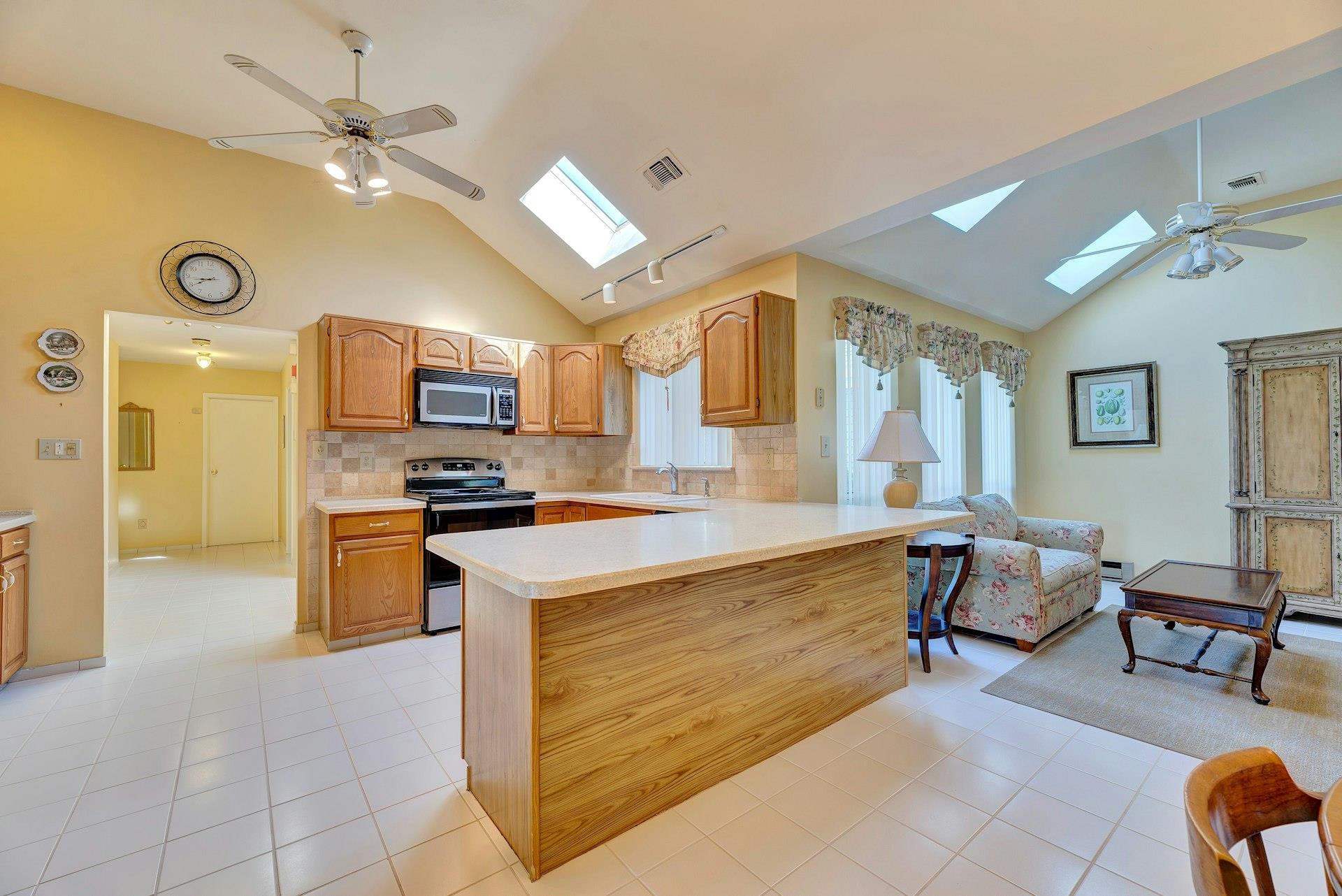 276 Dockside Court, Moriches, NY 11955