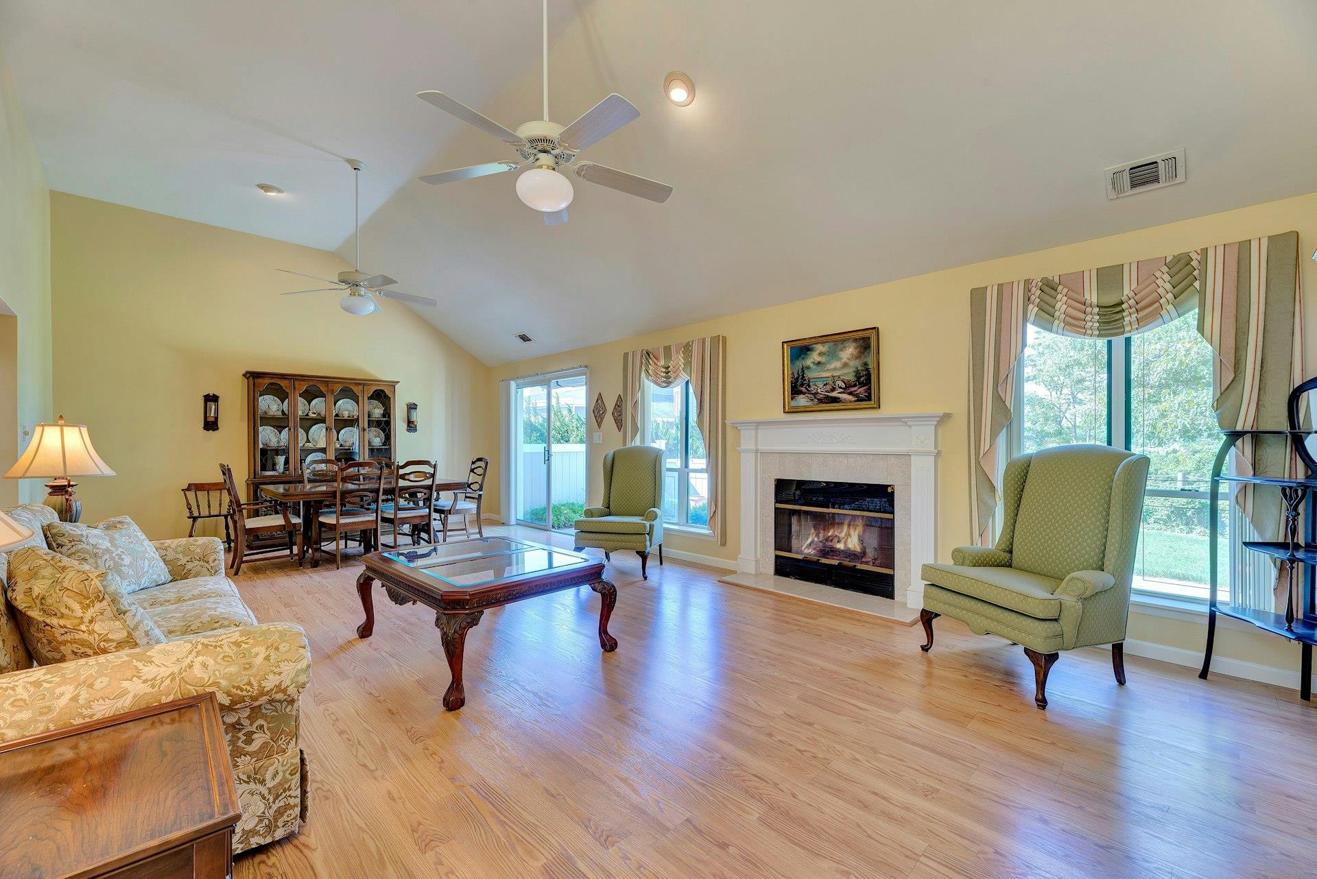 276 Dockside Court, Moriches, NY 11955