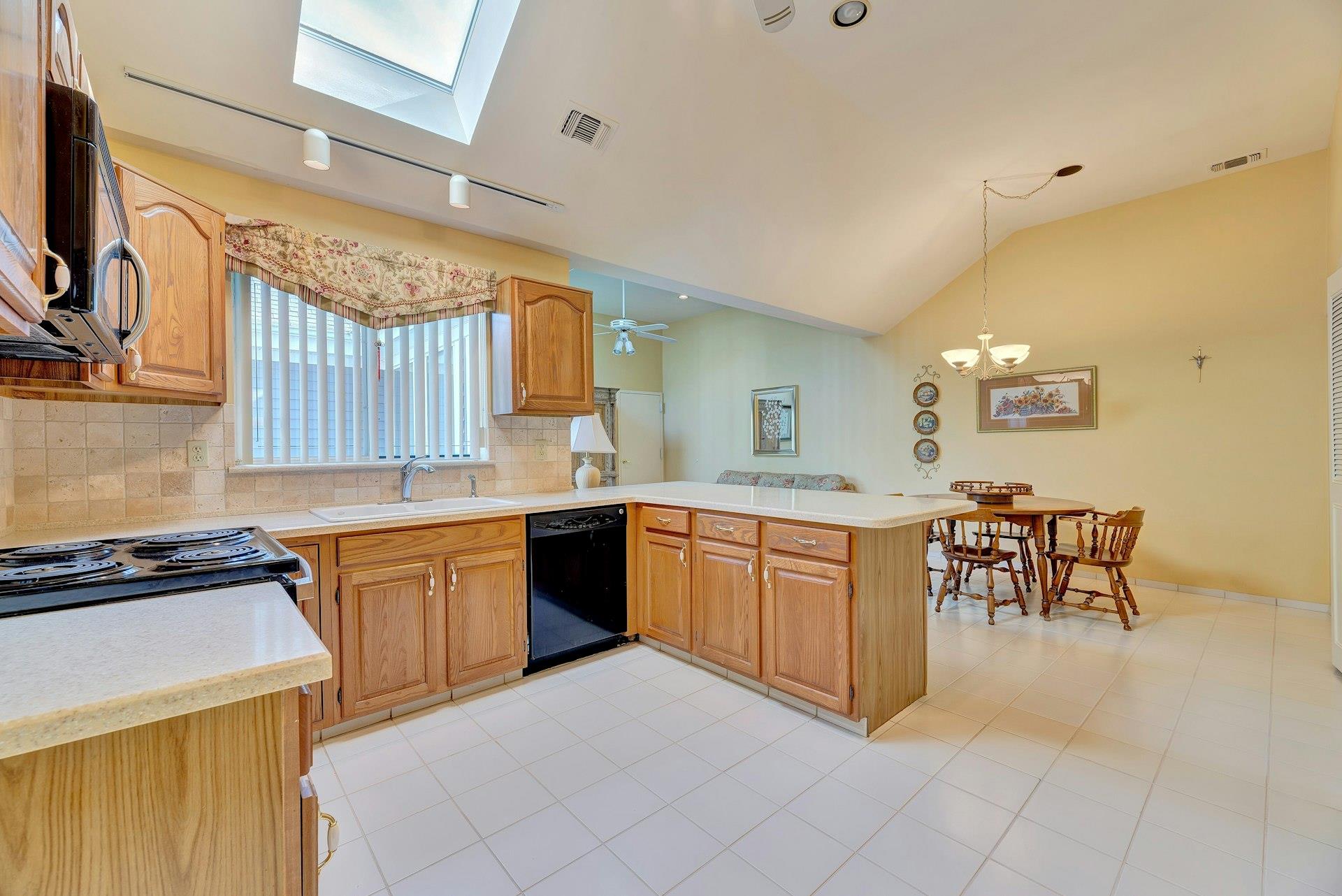 276 Dockside Court, Moriches, NY 11955