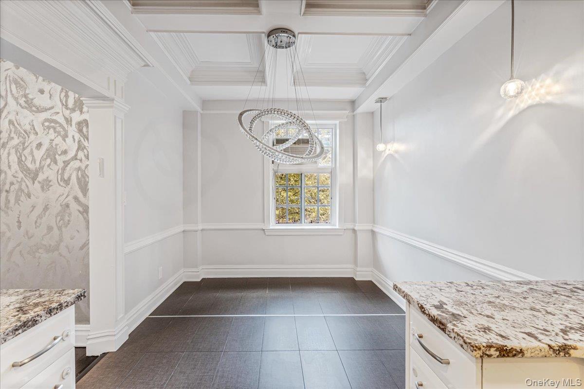 160 Middle Neck Road # 5A, Great Neck, NY 11021