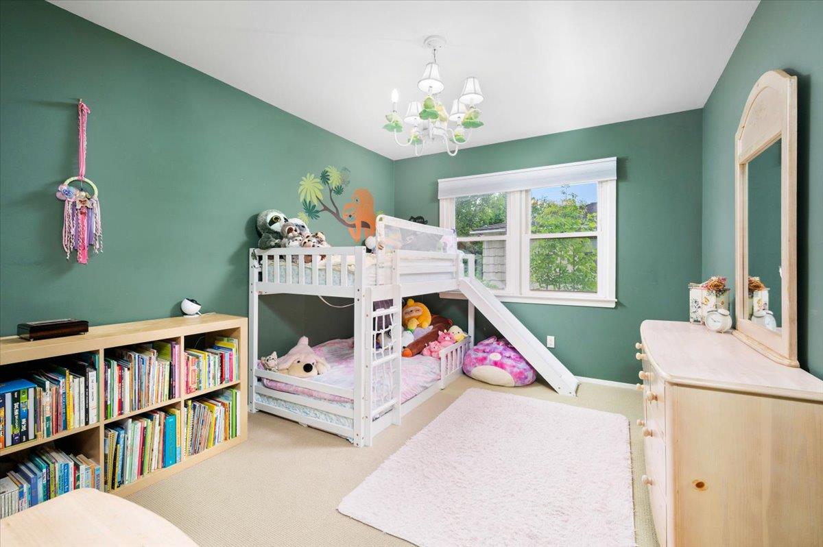 71 Harlan Drive, New Rochelle, NY 10804