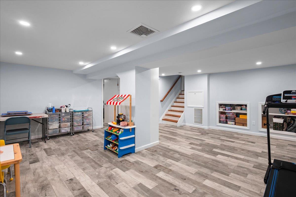 71 Harlan Drive, New Rochelle, NY 10804