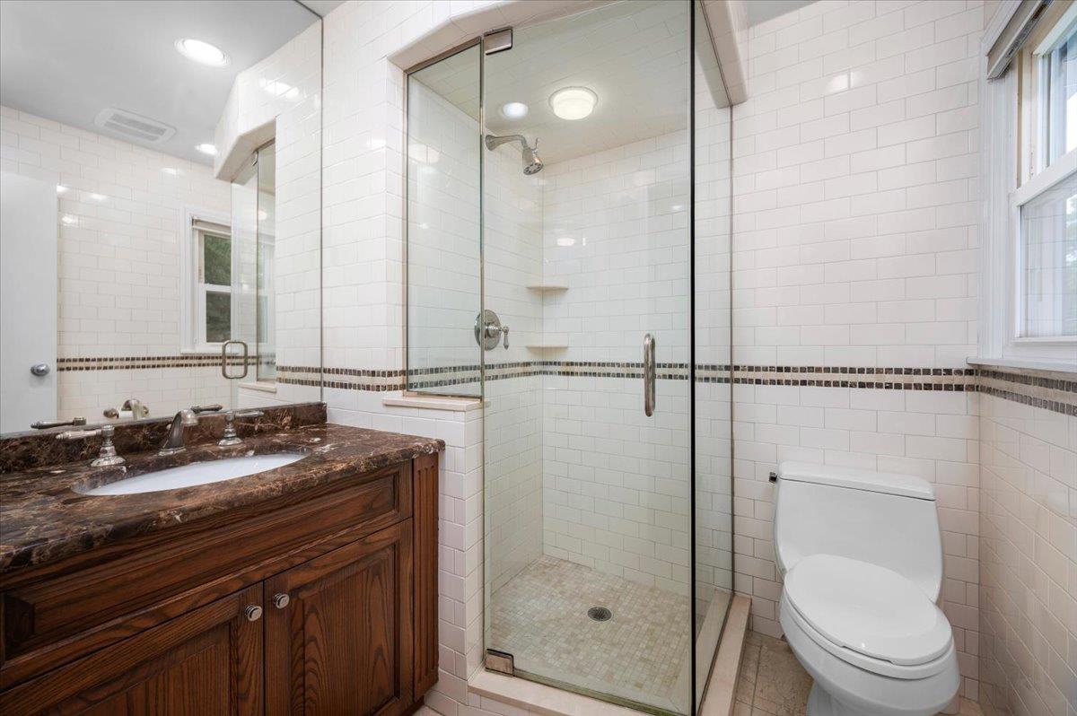 71 Harlan Drive, New Rochelle, NY 10804