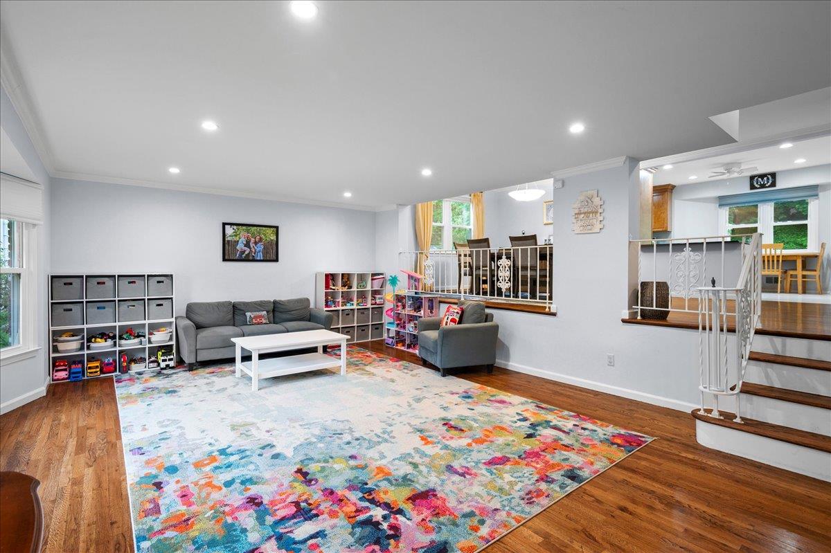 71 Harlan Drive, New Rochelle, NY 10804