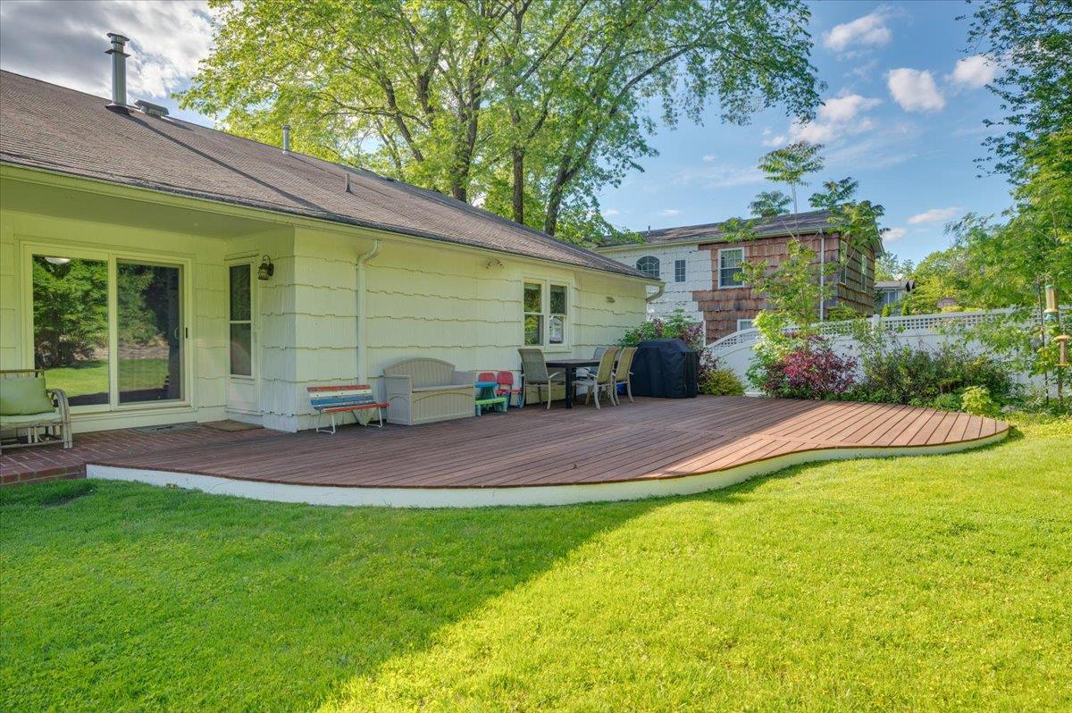 71 Harlan Drive, New Rochelle, NY 10804