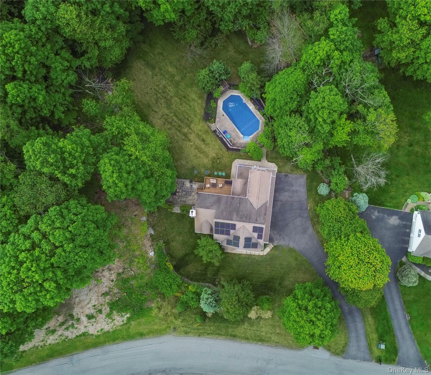 27 Millstream Court, Pawling, NY 12564