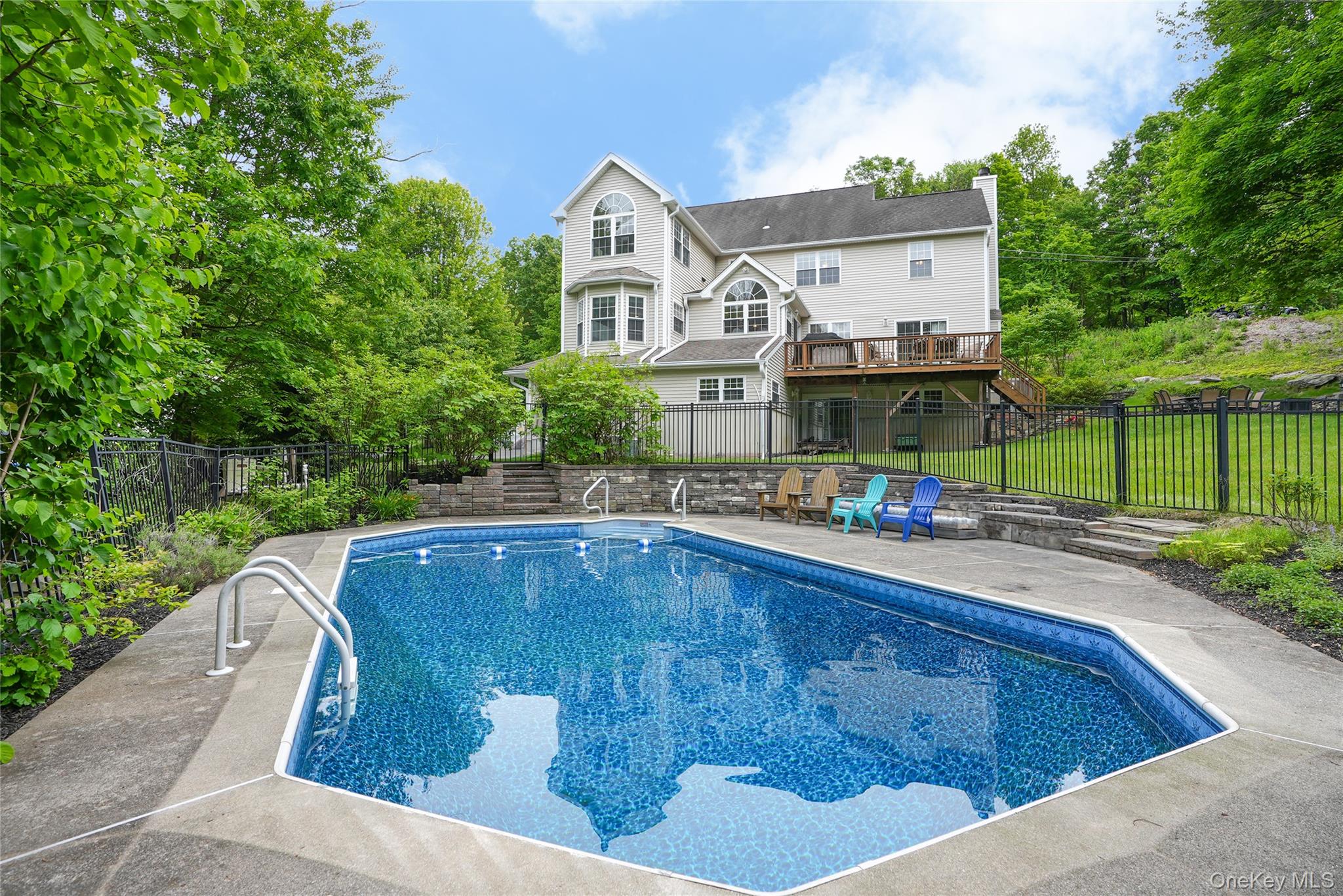 27 Millstream Court, Pawling, NY 12564