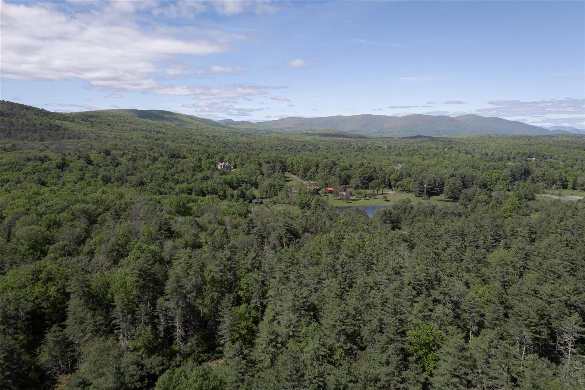 300 Mt Laurel Road, Kerhonkson, NY 12446