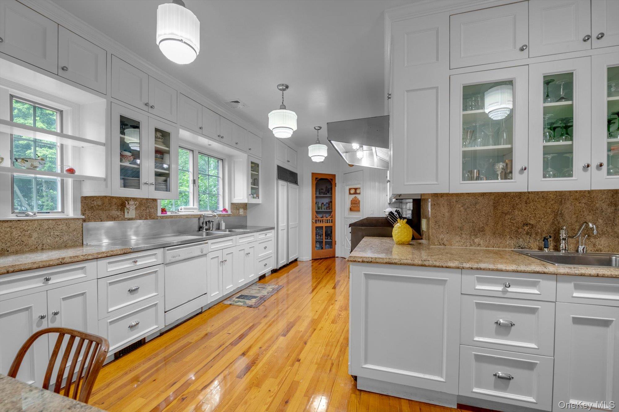 111 Clent Road, Great Neck, NY 11021