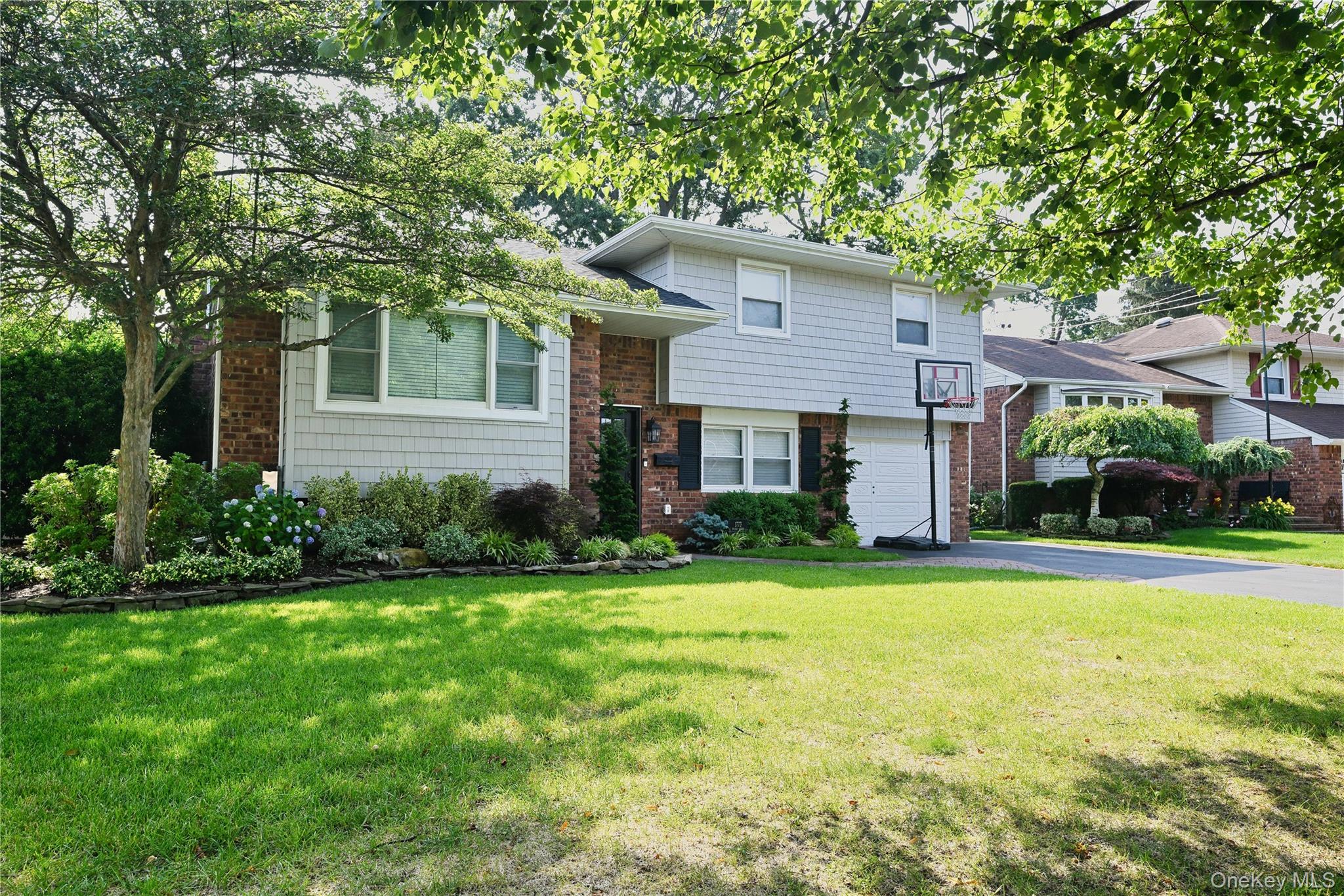 1773 Roland Avenue, Wantagh, NY 11793