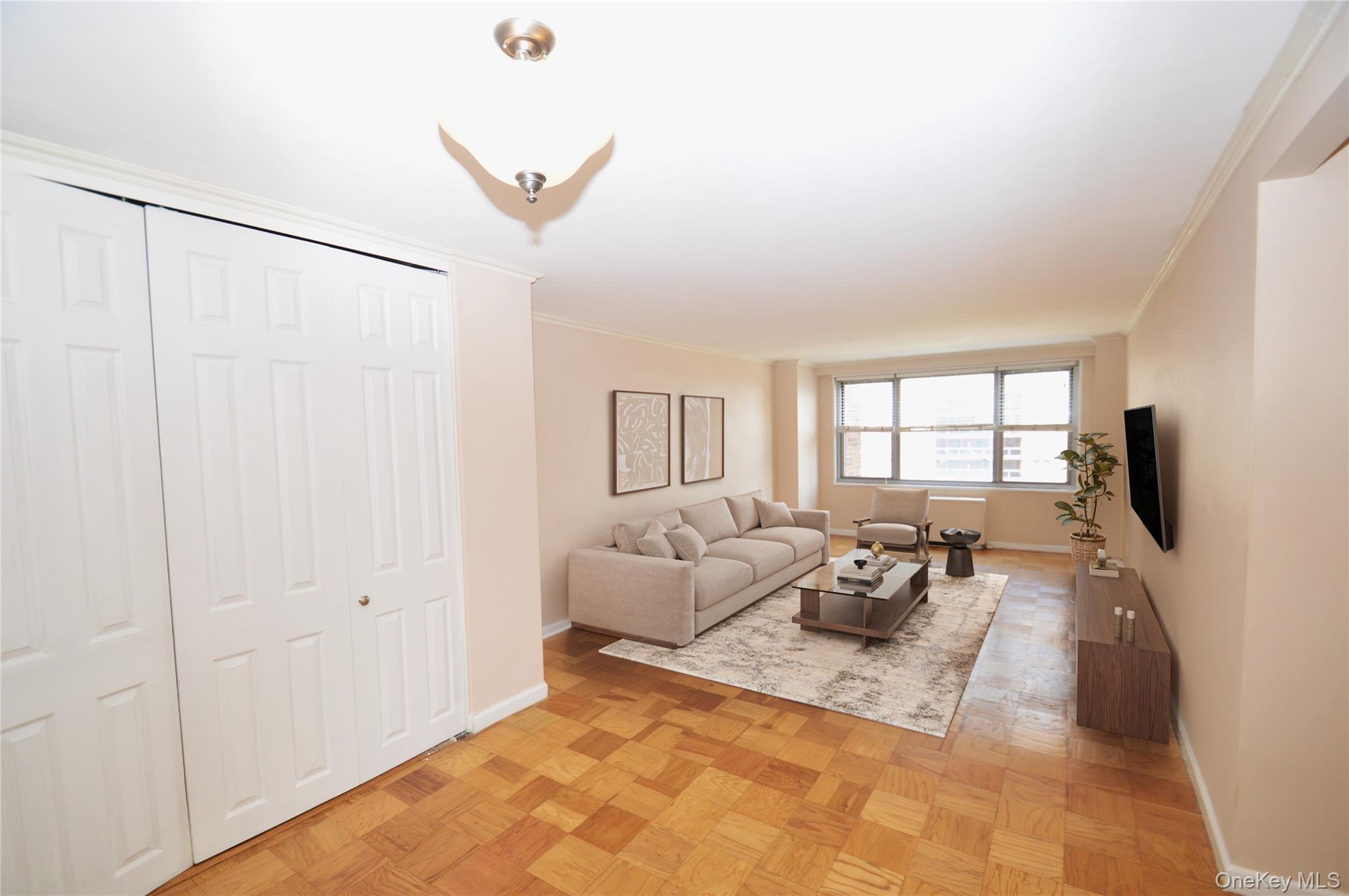 70-25 Yellowstone Boulevard # 10Z, Forest Hills, NY 11375