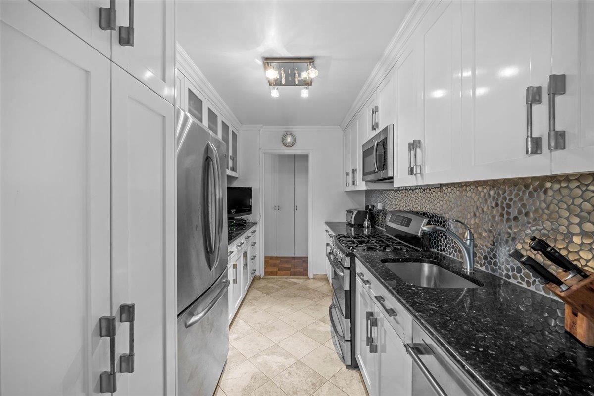 555 Kappock Street # 17D, Bronx, NY 10463