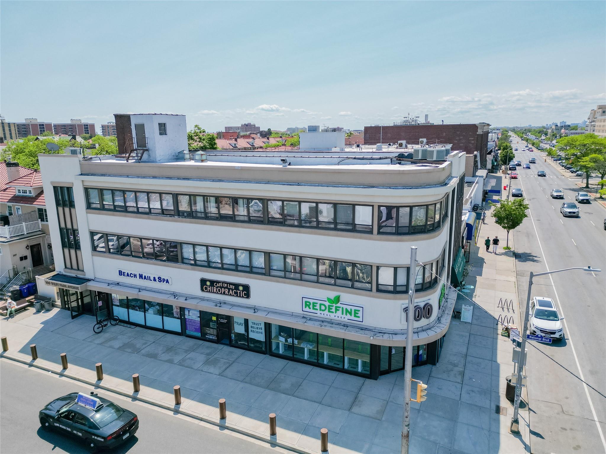 100 W Park Avenue # 204, Long Beach, NY 11561