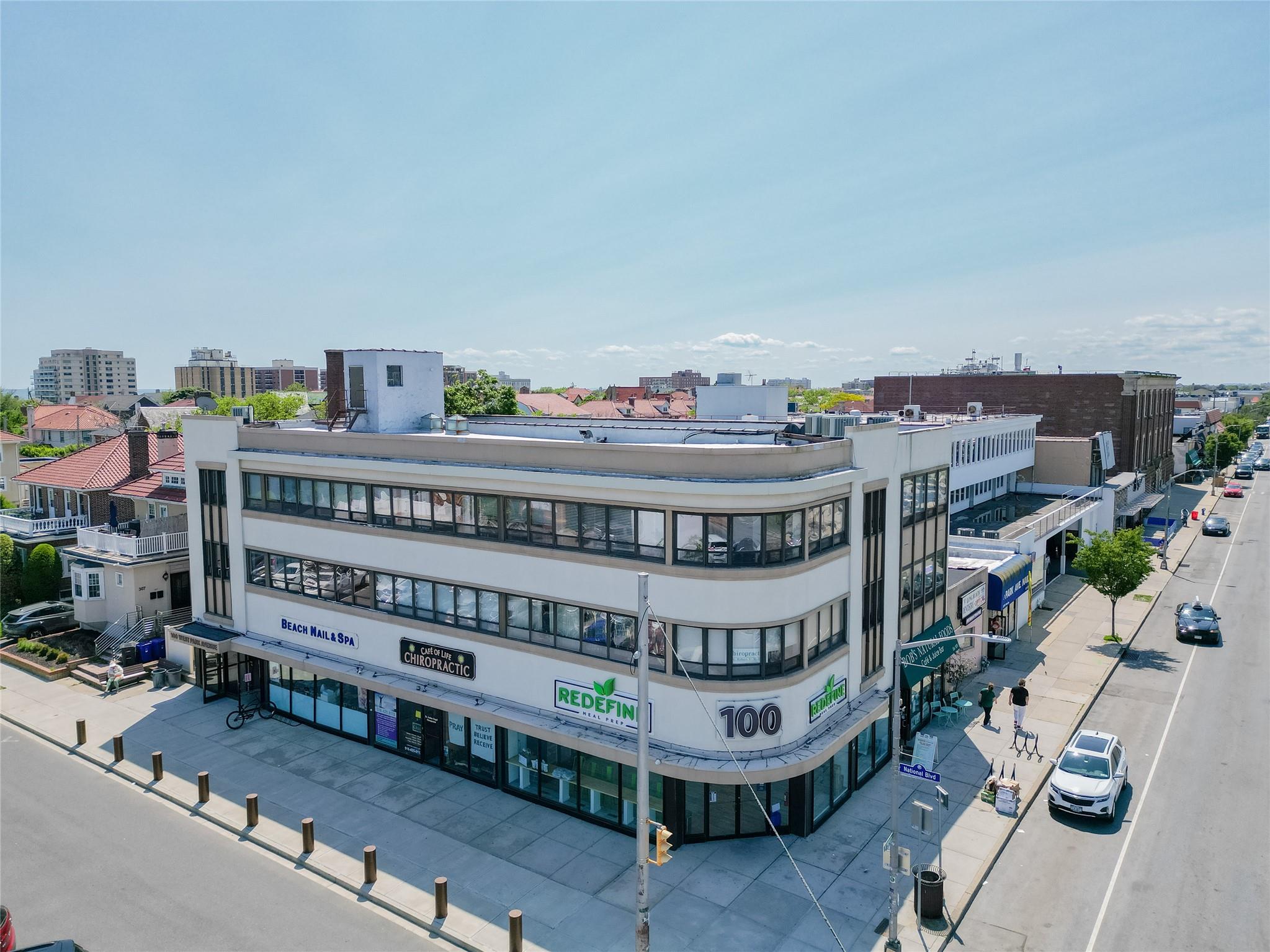 100 W Park Avenue # 204, Long Beach, NY 11561