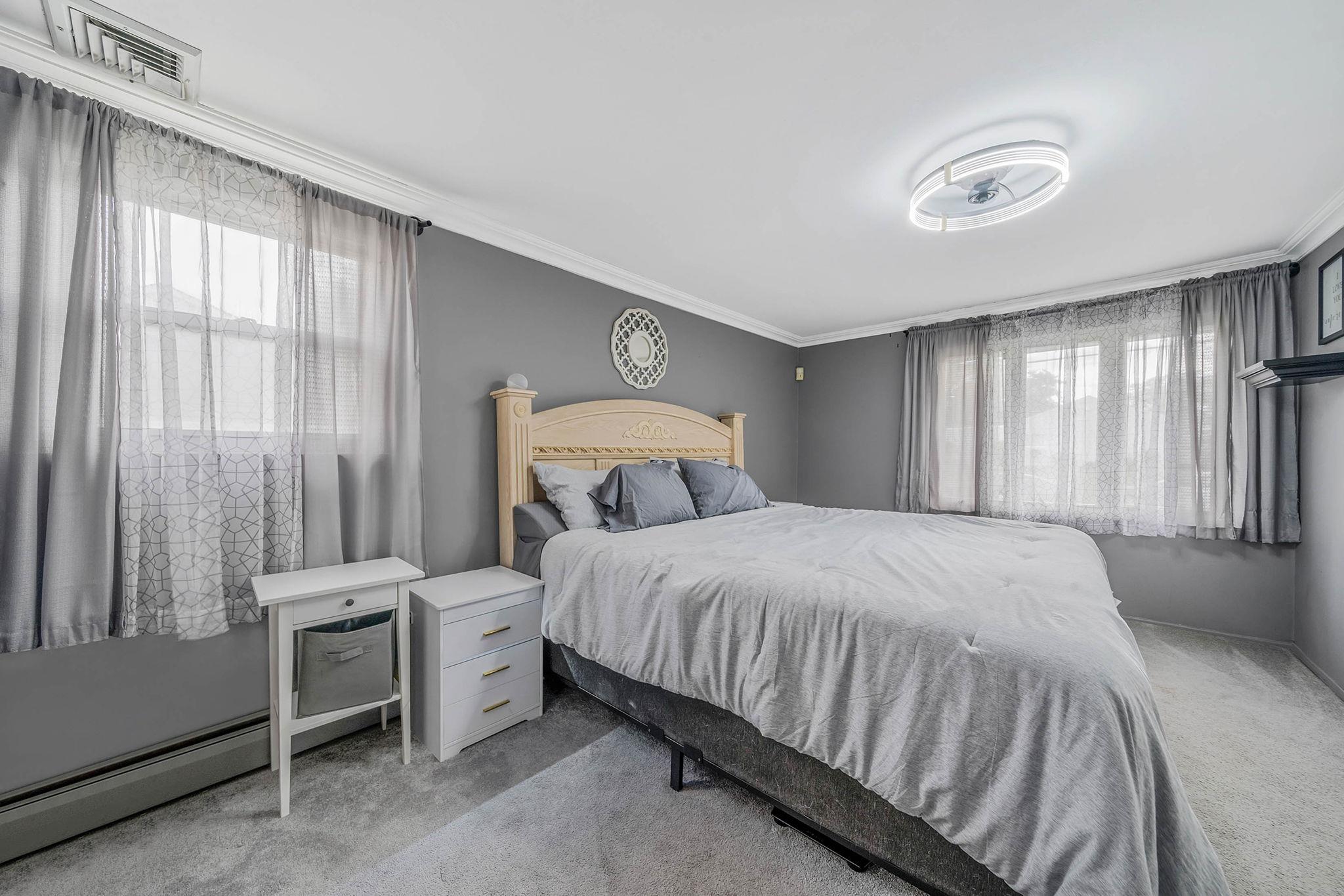 25 Biscayne Drive, Selden, NY 11784