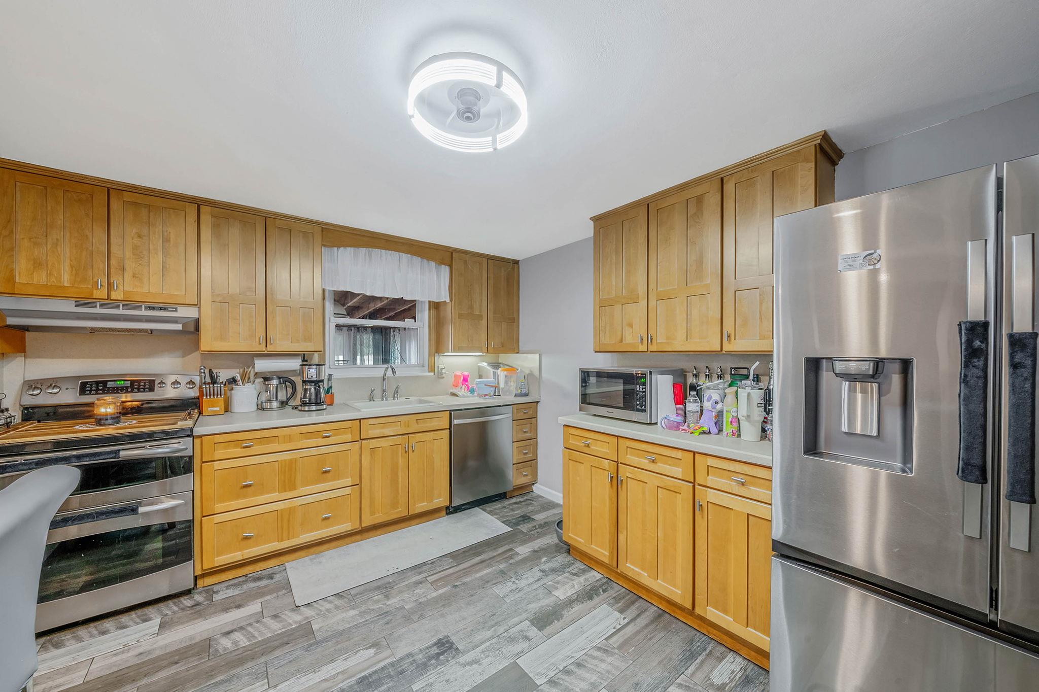 25 Biscayne Drive, Selden, NY 11784