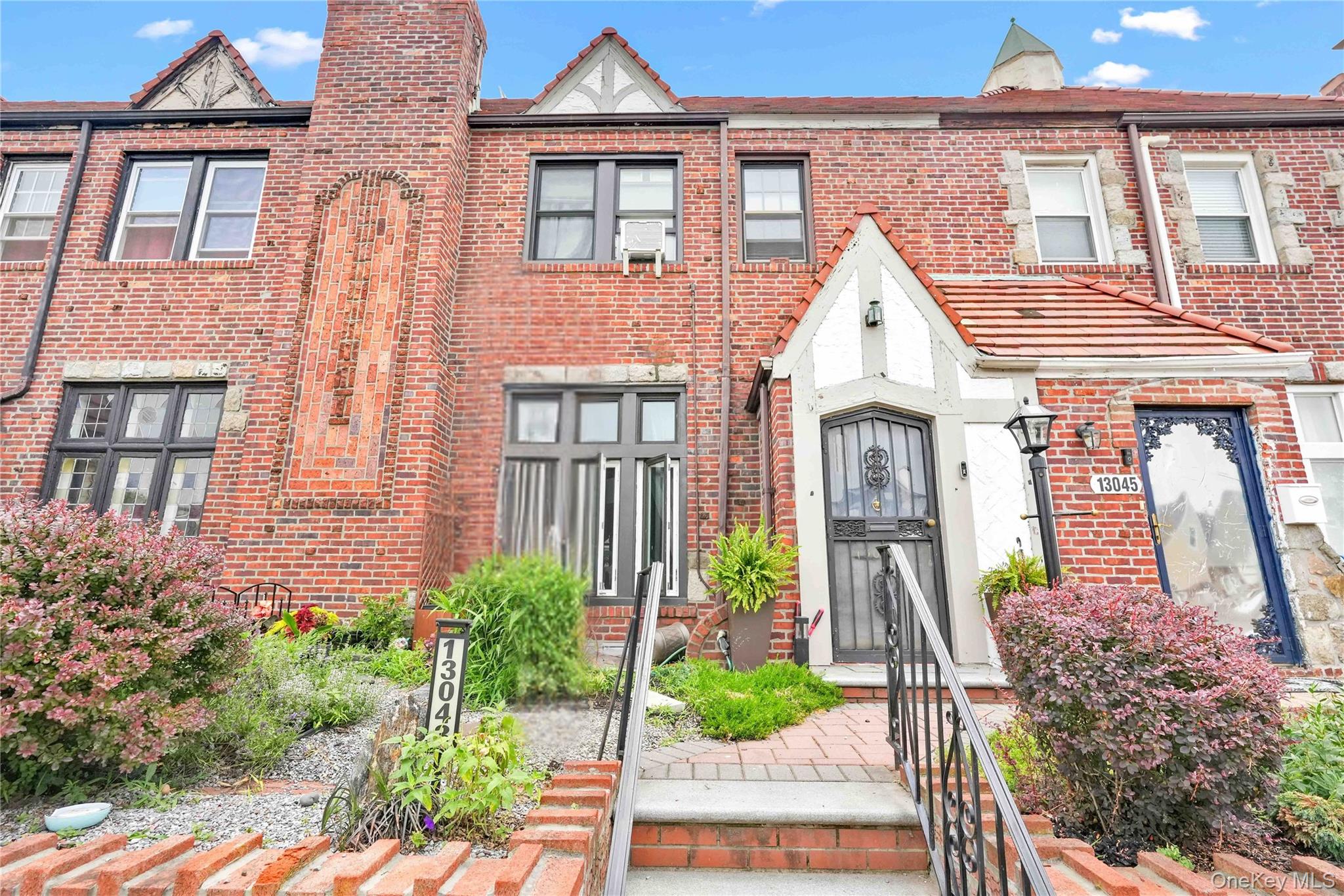 130-43 224 Street, Laurelton, NY 11413