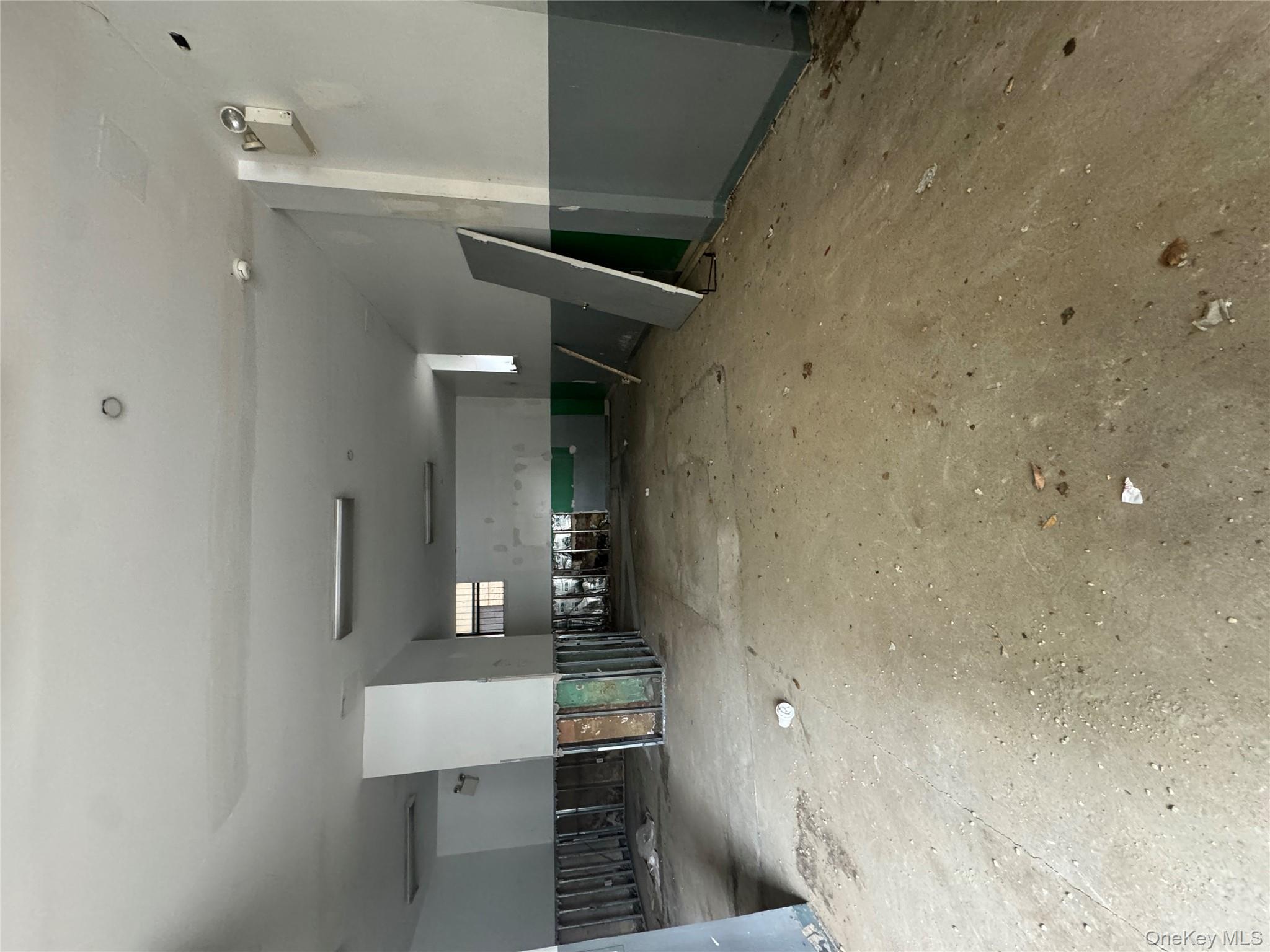 1105 College Avenue # Store 3 -4, Bronx, NY 10456