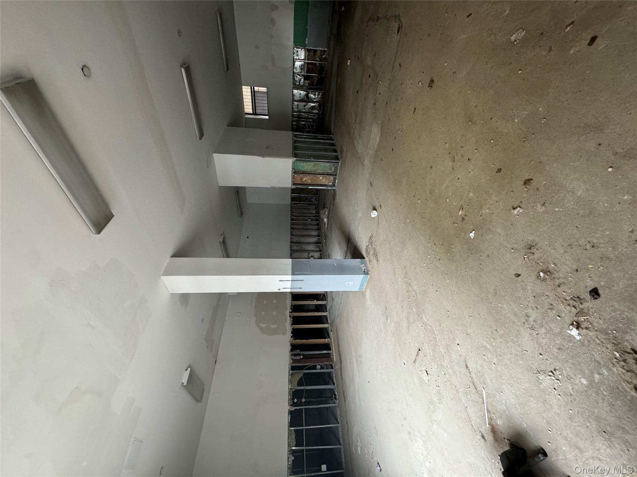 1105 College Avenue # Store 3 -4, Bronx, NY 10456