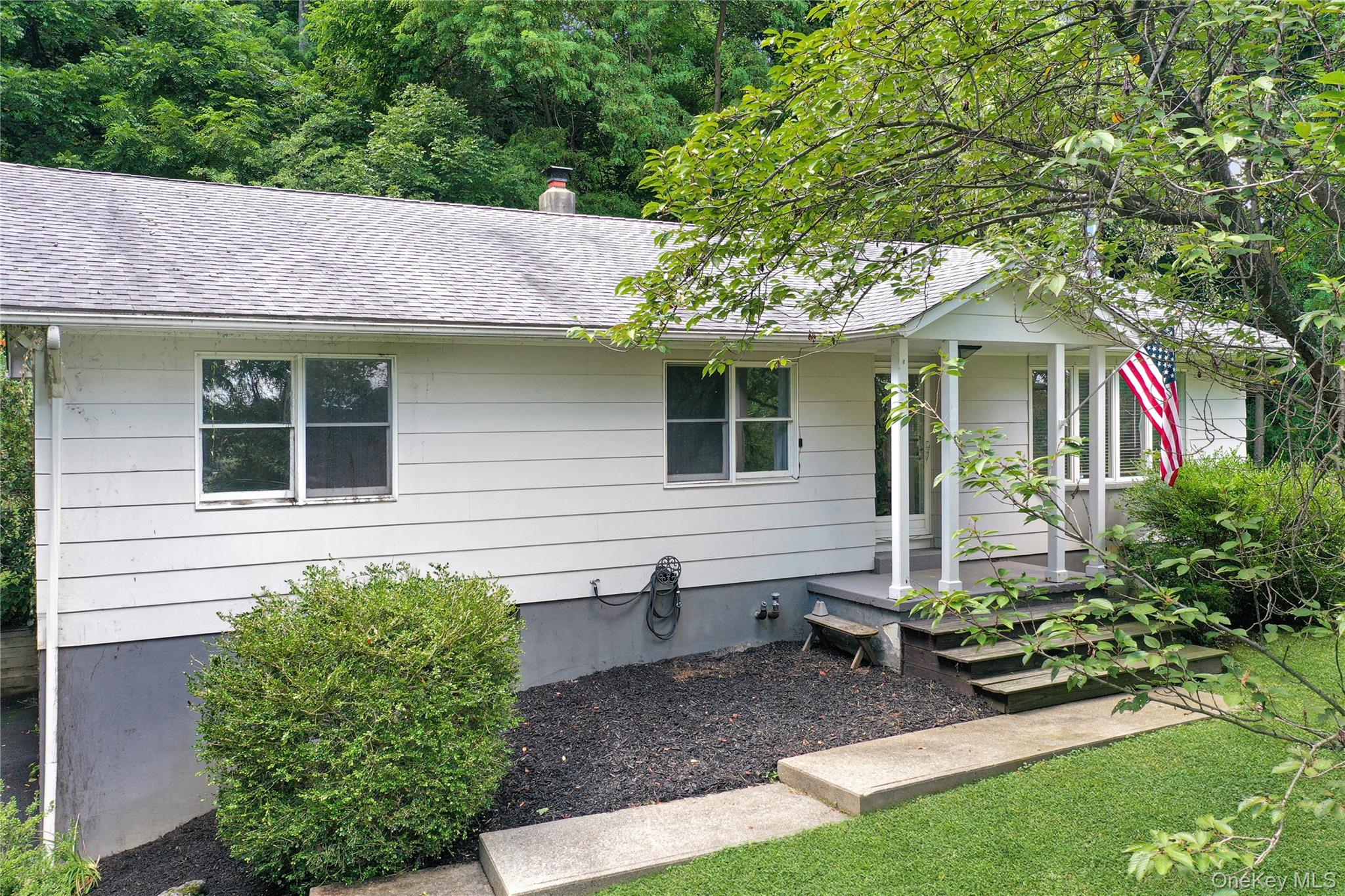 18 Stage Road, Pine Island, NY 10969