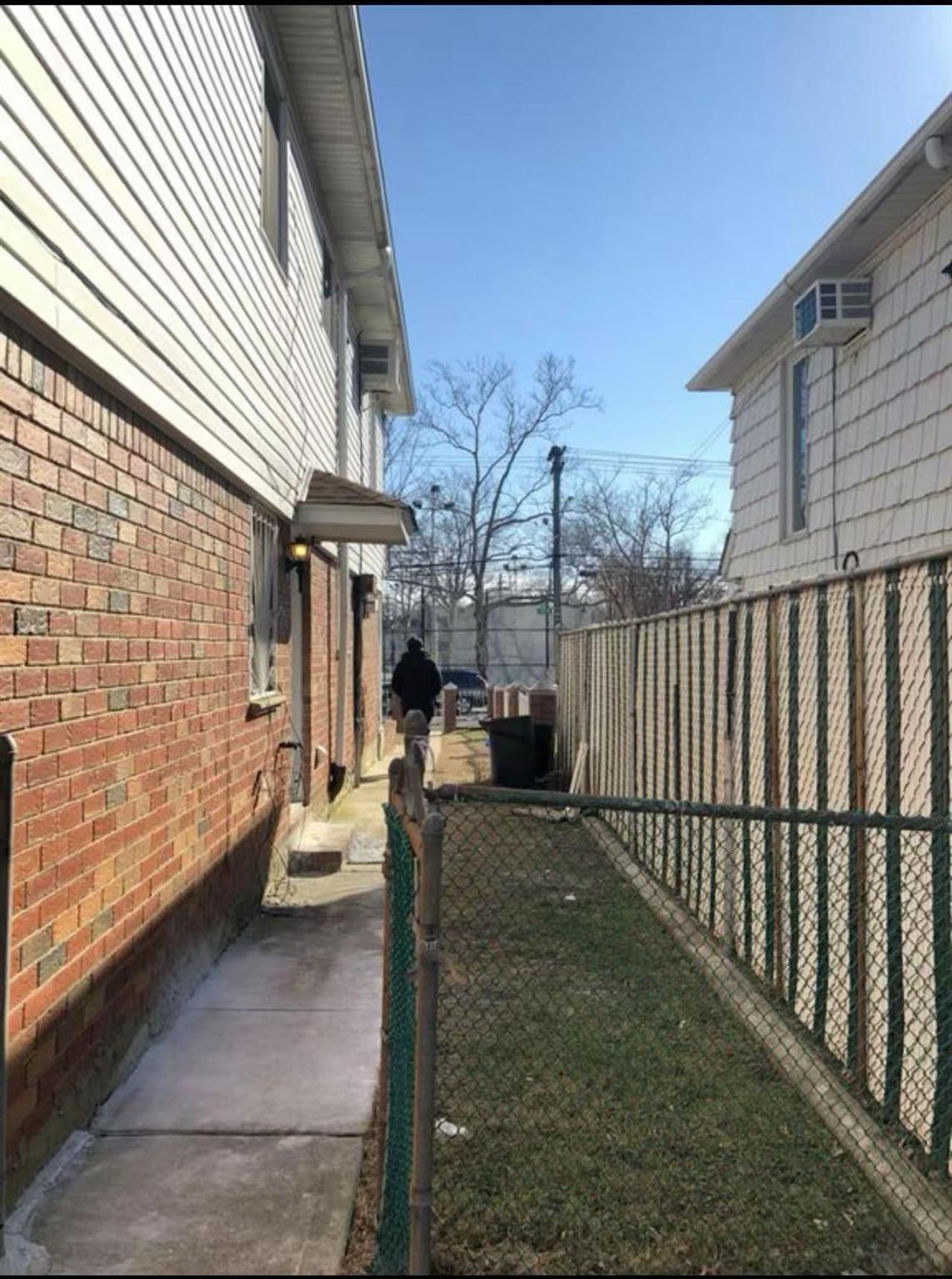 154-11 17th Avenue, Whitestone, NY 11357