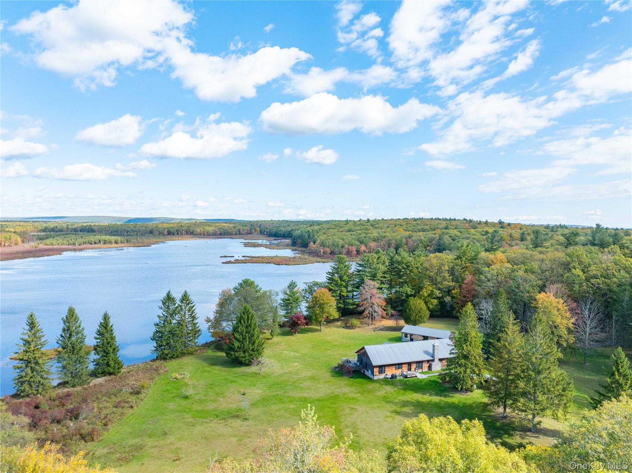 3 Big Lake Road, Huguenot, NY 12746