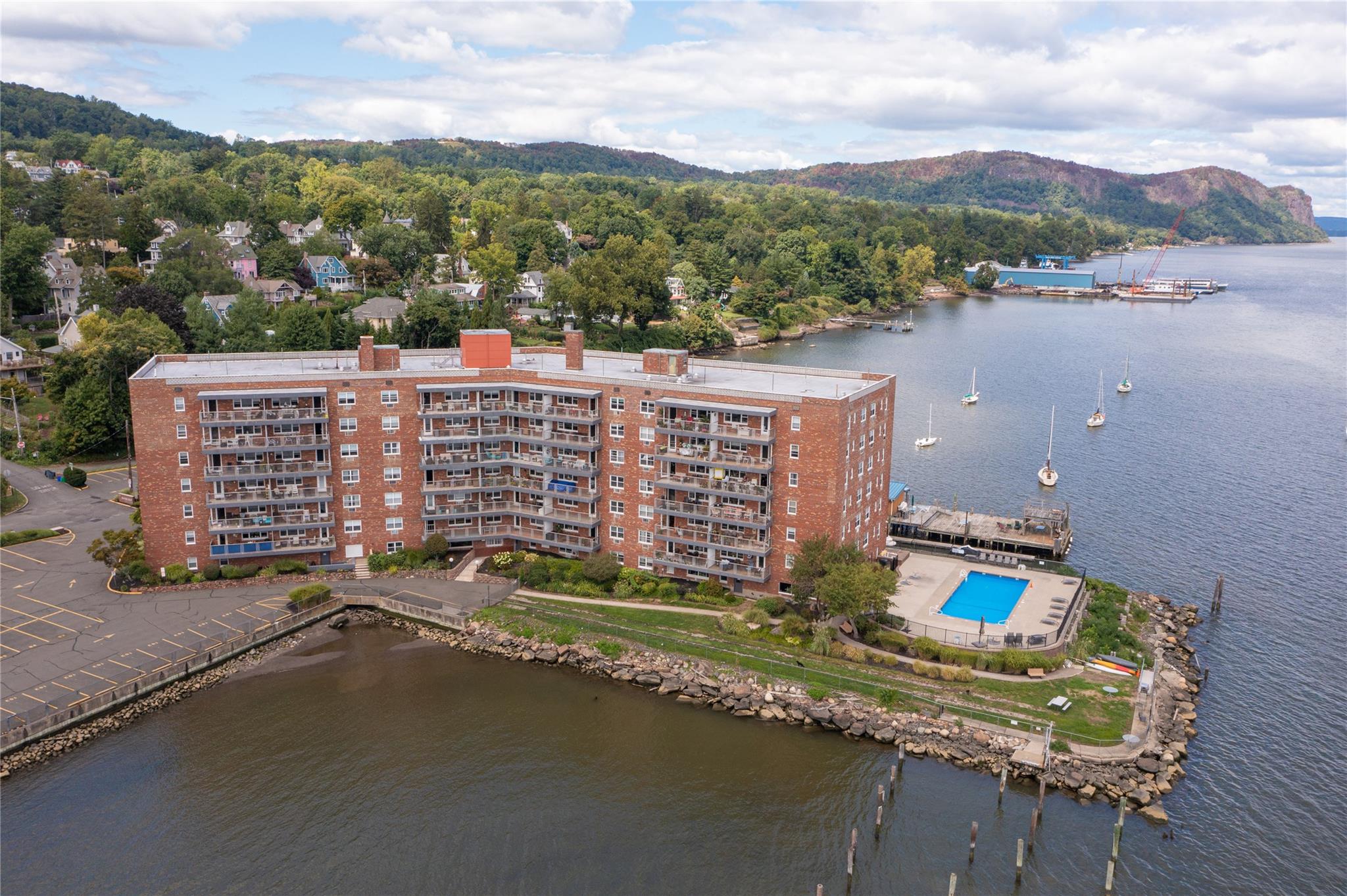 103 Gedney Street # 2N, Nyack, NY 10960