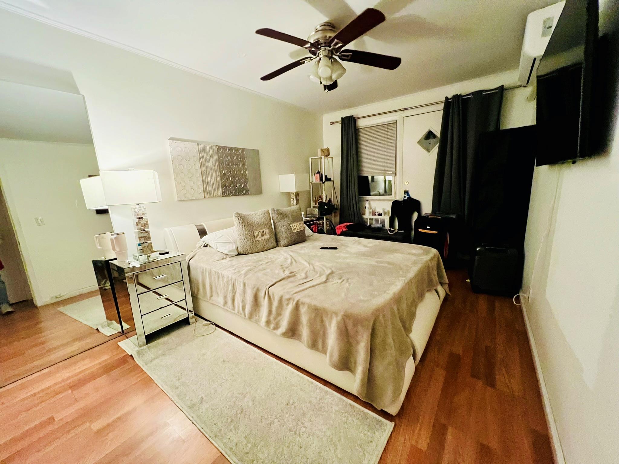 5-41 117 Street, College Point, NY 11356