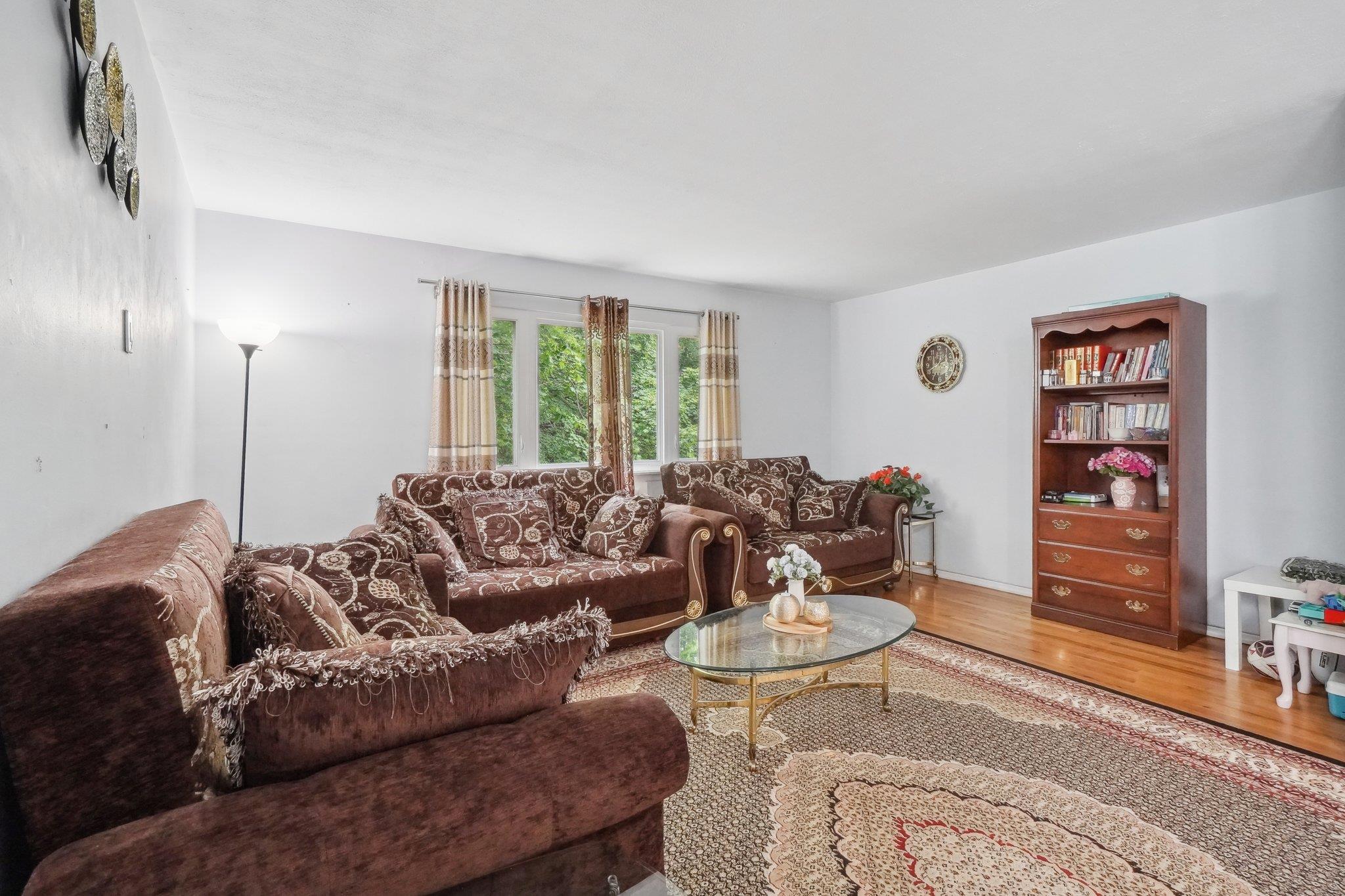 46 Lonergan Drive, Suffern, NY 10901
