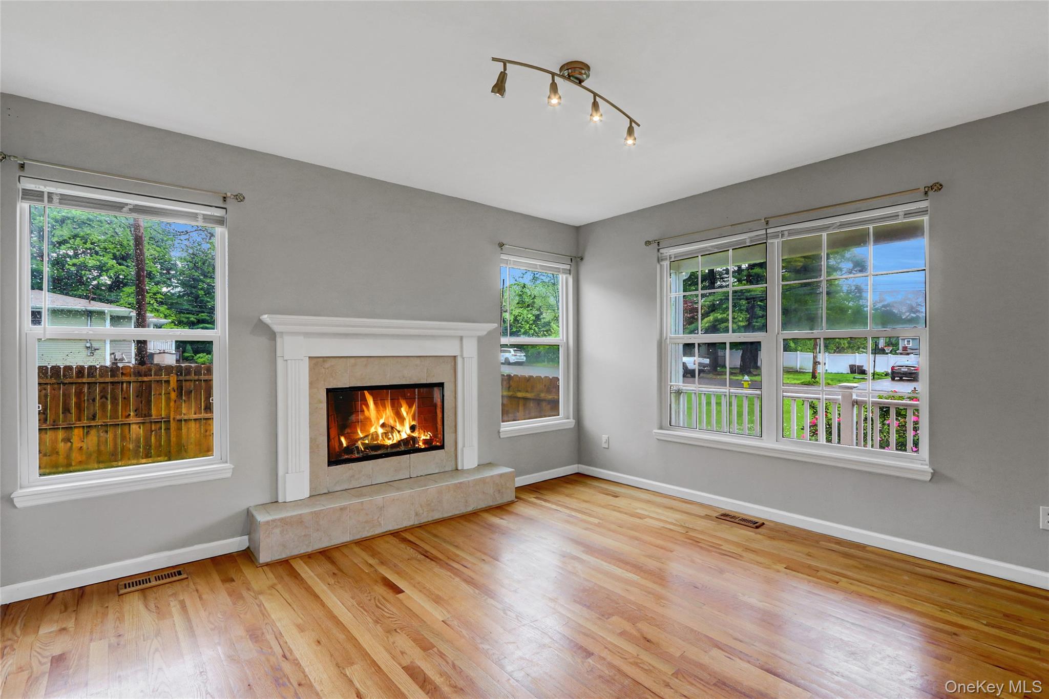 27 Inwood Avenue, Selden, NY 11784