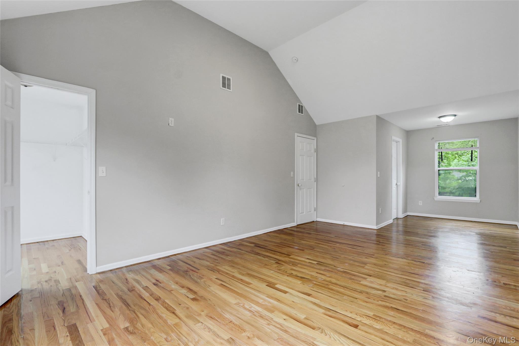 27 Inwood Avenue, Selden, NY 11784