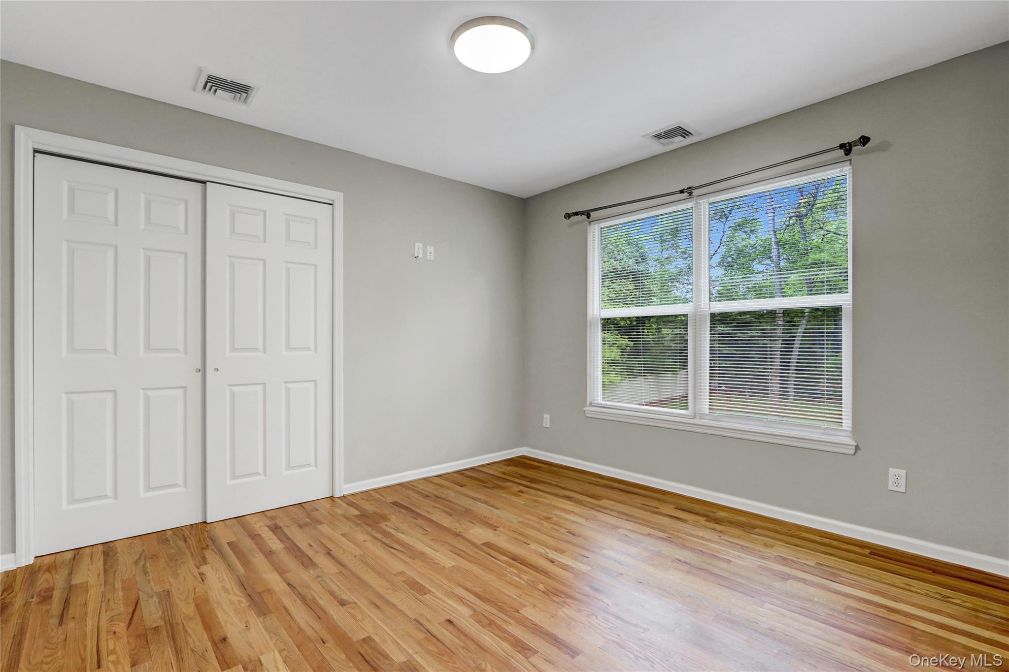 27 Inwood Avenue, Selden, NY 11784