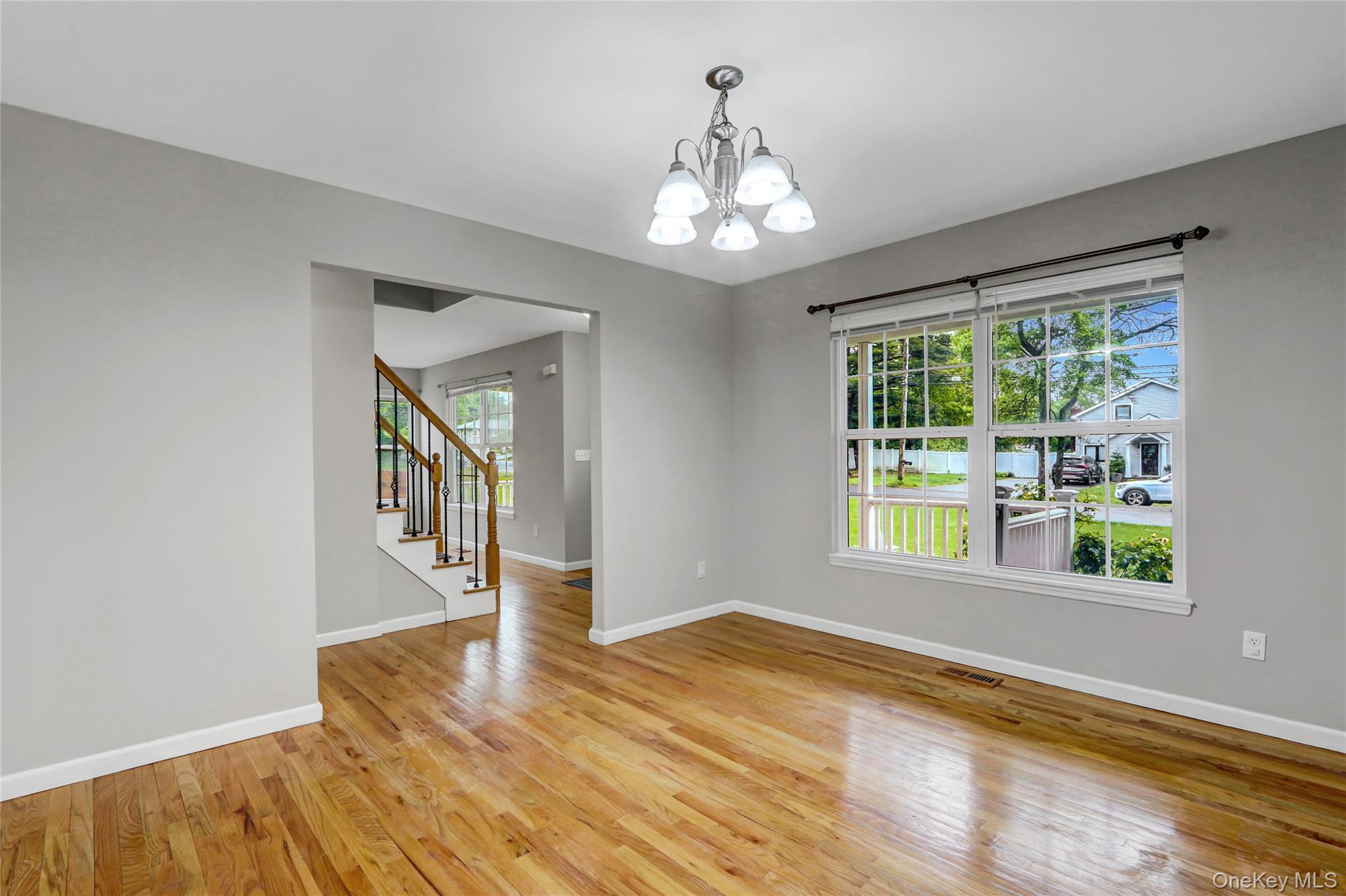 27 Inwood Avenue, Selden, NY 11784