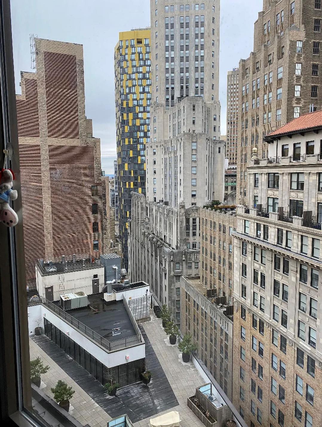 75 Wall Street # 26J, New York (Manhattan), NY 10005