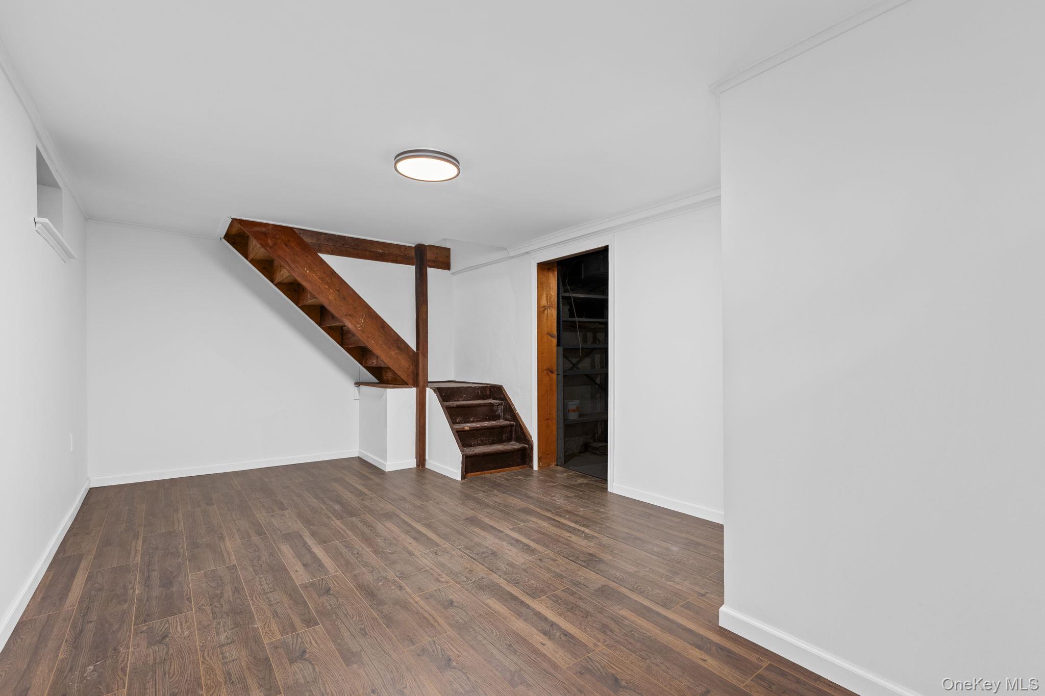 25 Bay Street, Bronx, NY 10464