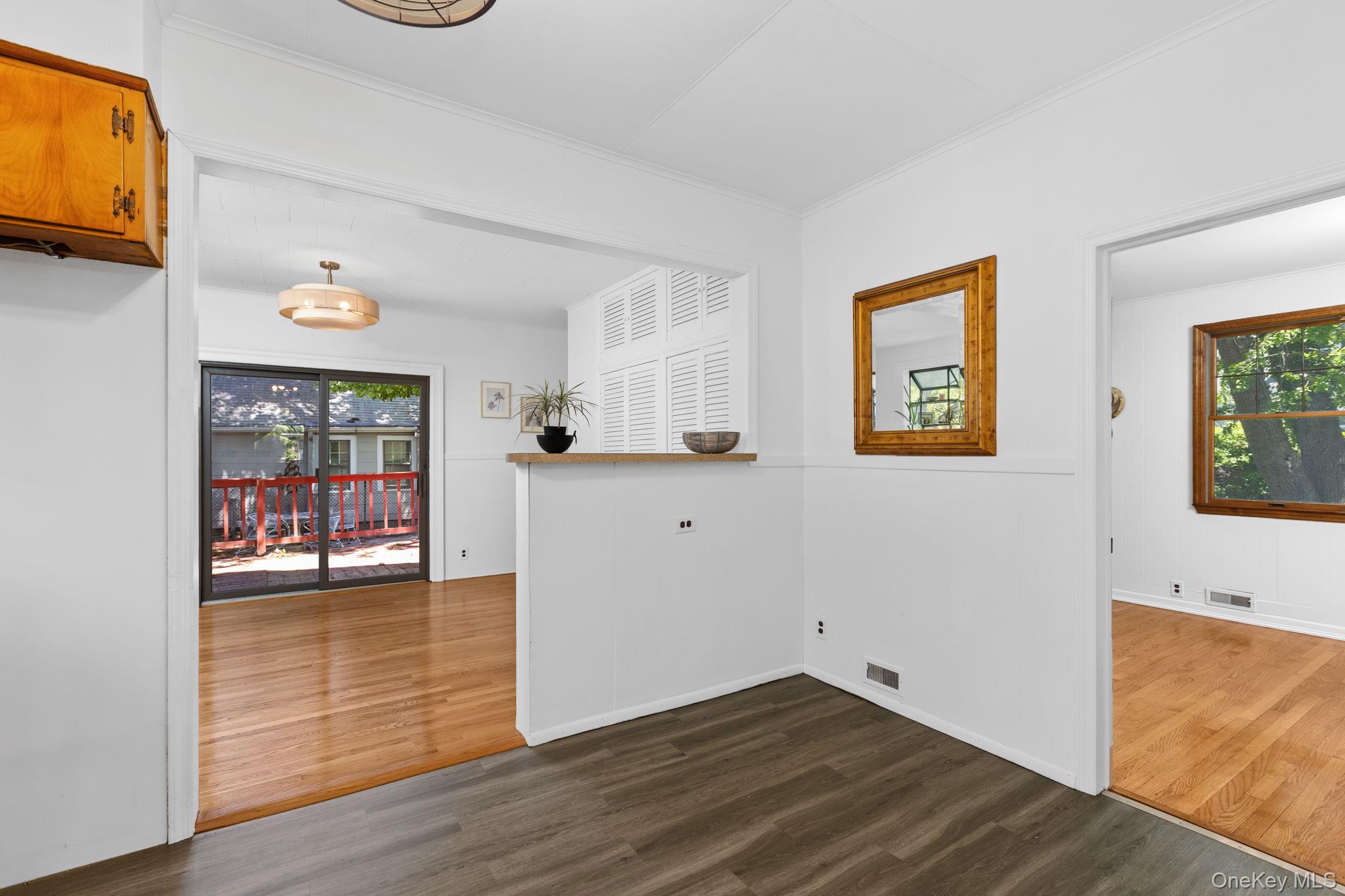 25 Bay Street, Bronx, NY 10464