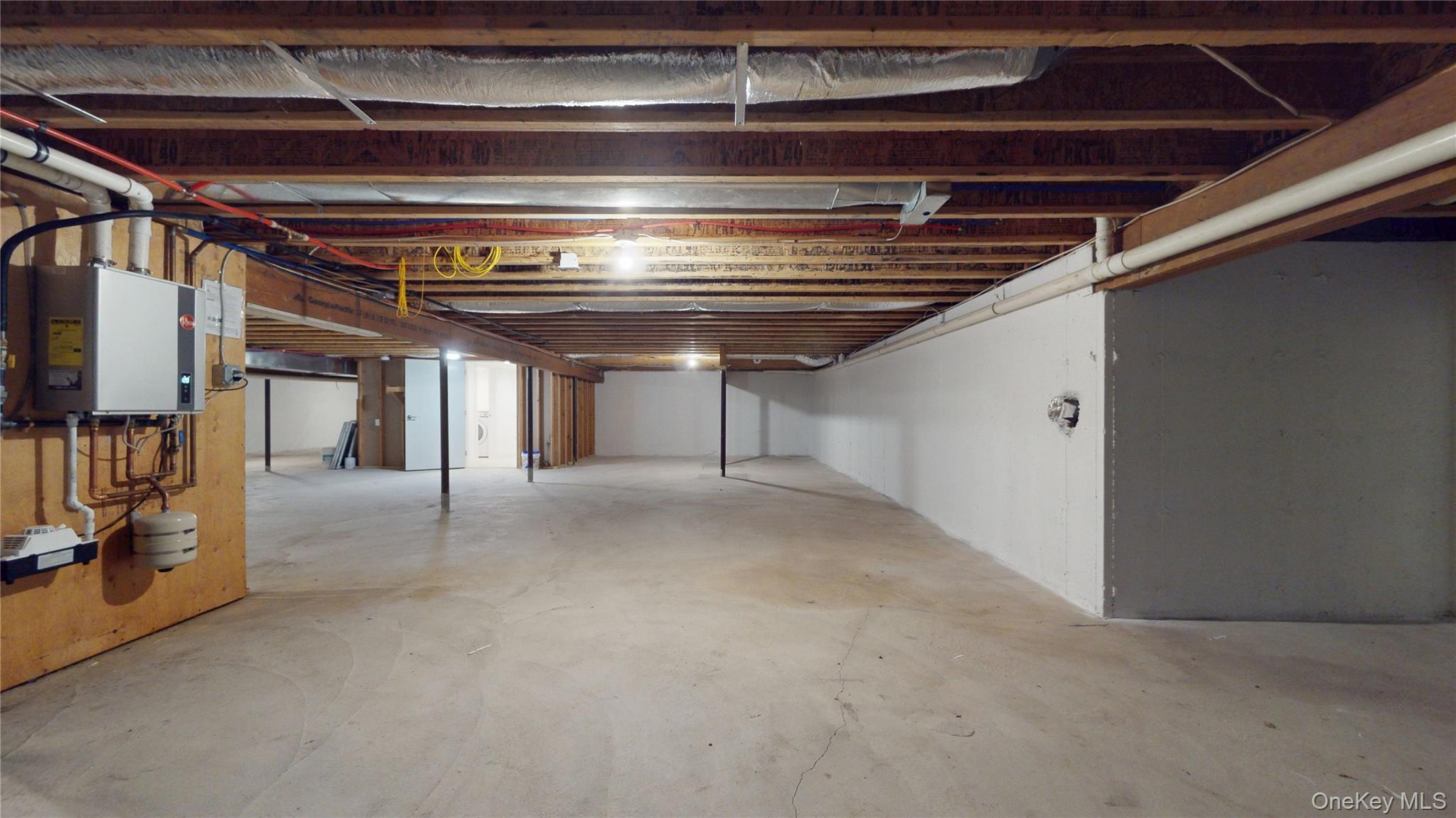 636 Hands Creek Road, East Hampton, NY 11937