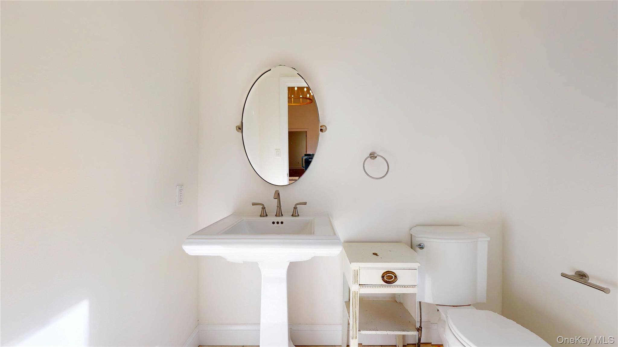 636 Hands Creek Road, East Hampton, NY 11937