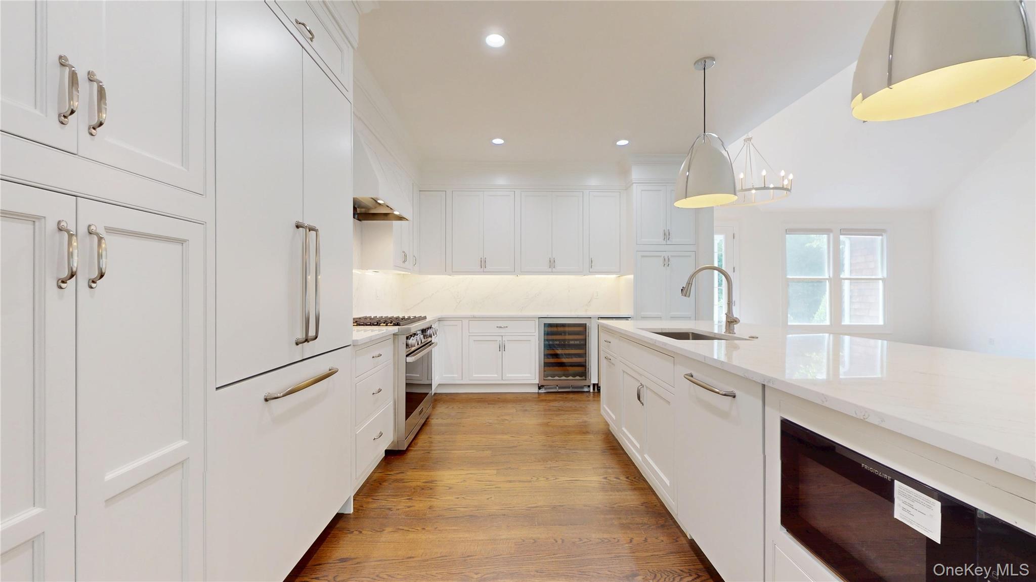 636 Hands Creek Road, East Hampton, NY 11937