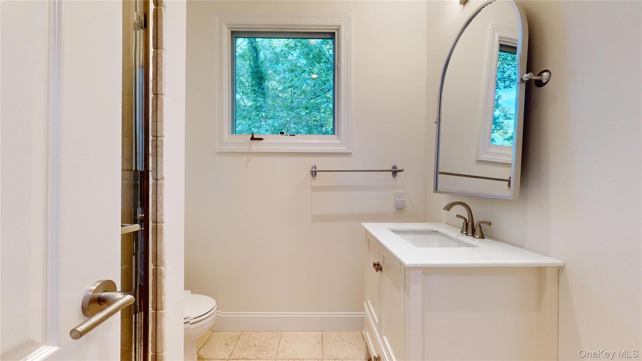 636 Hands Creek Road, East Hampton, NY 11937