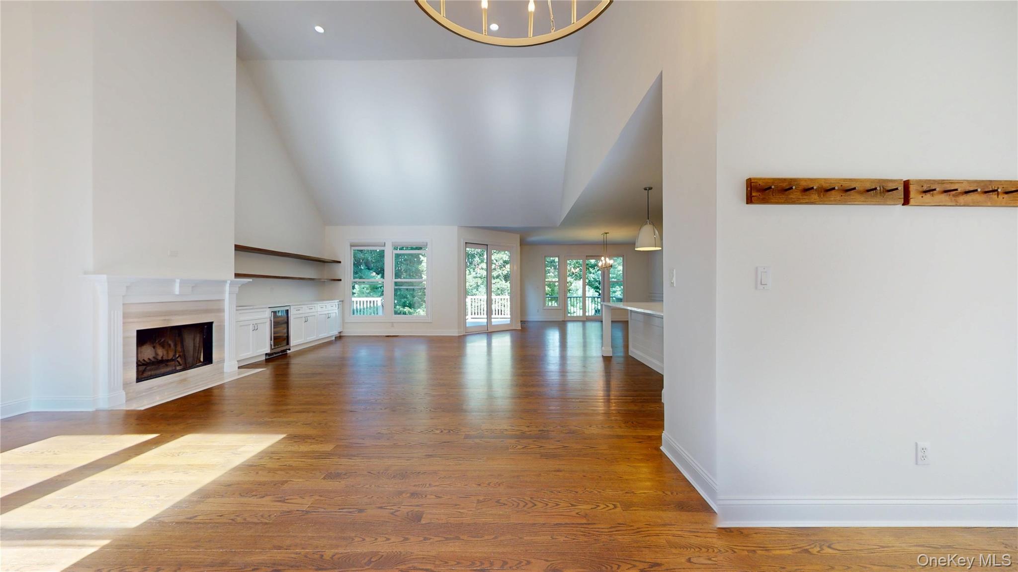 636 Hands Creek Road, East Hampton, NY 11937