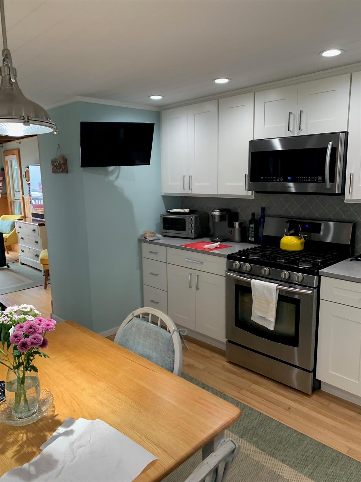 317 Bay Walk, Ocean Beach, NY 11770