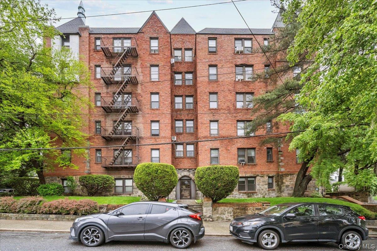 20 William Street # 3D, Mount Vernon, NY 10552