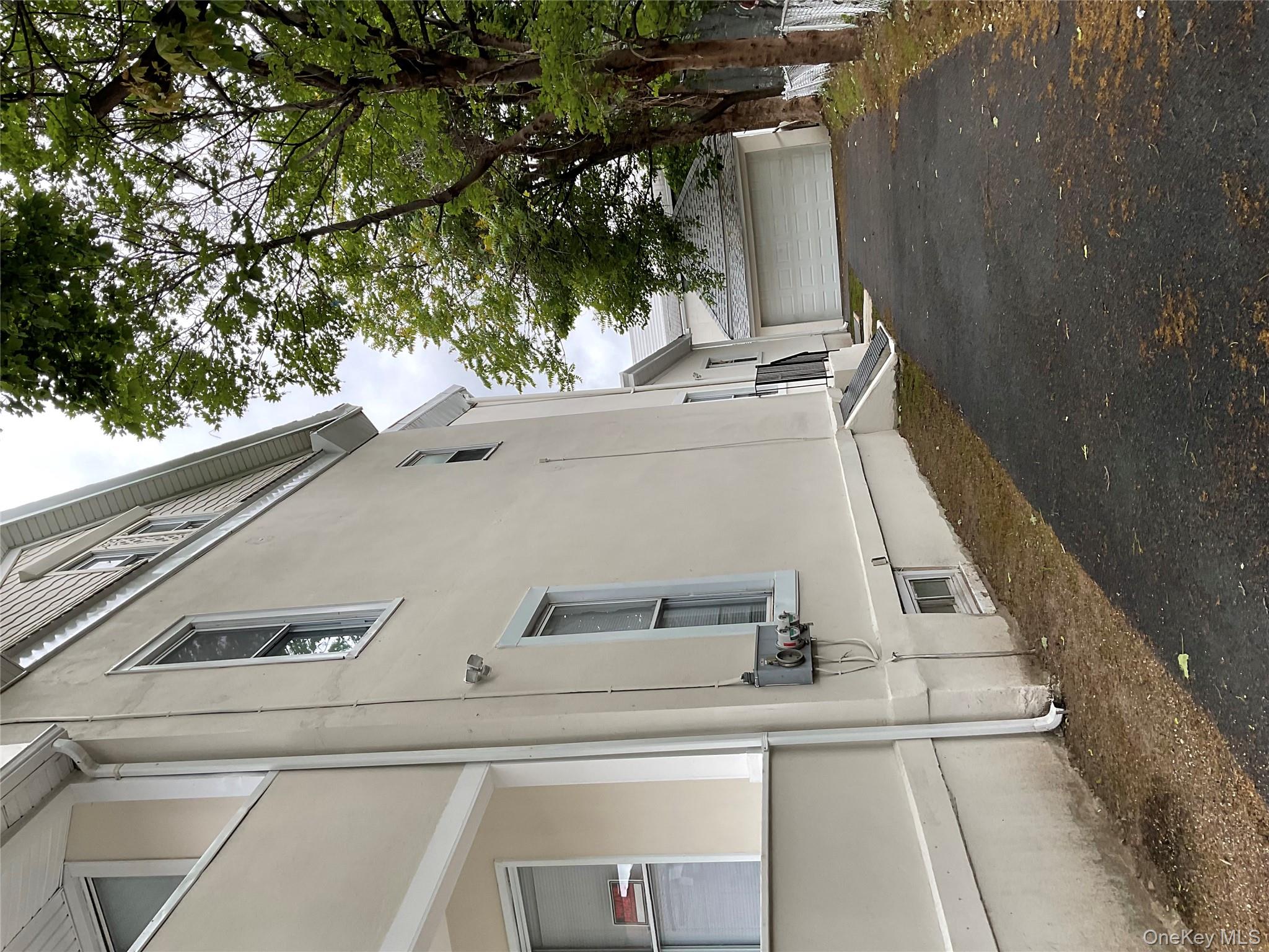 234 S 3rd Avenue, Mount Vernon, NY 10550