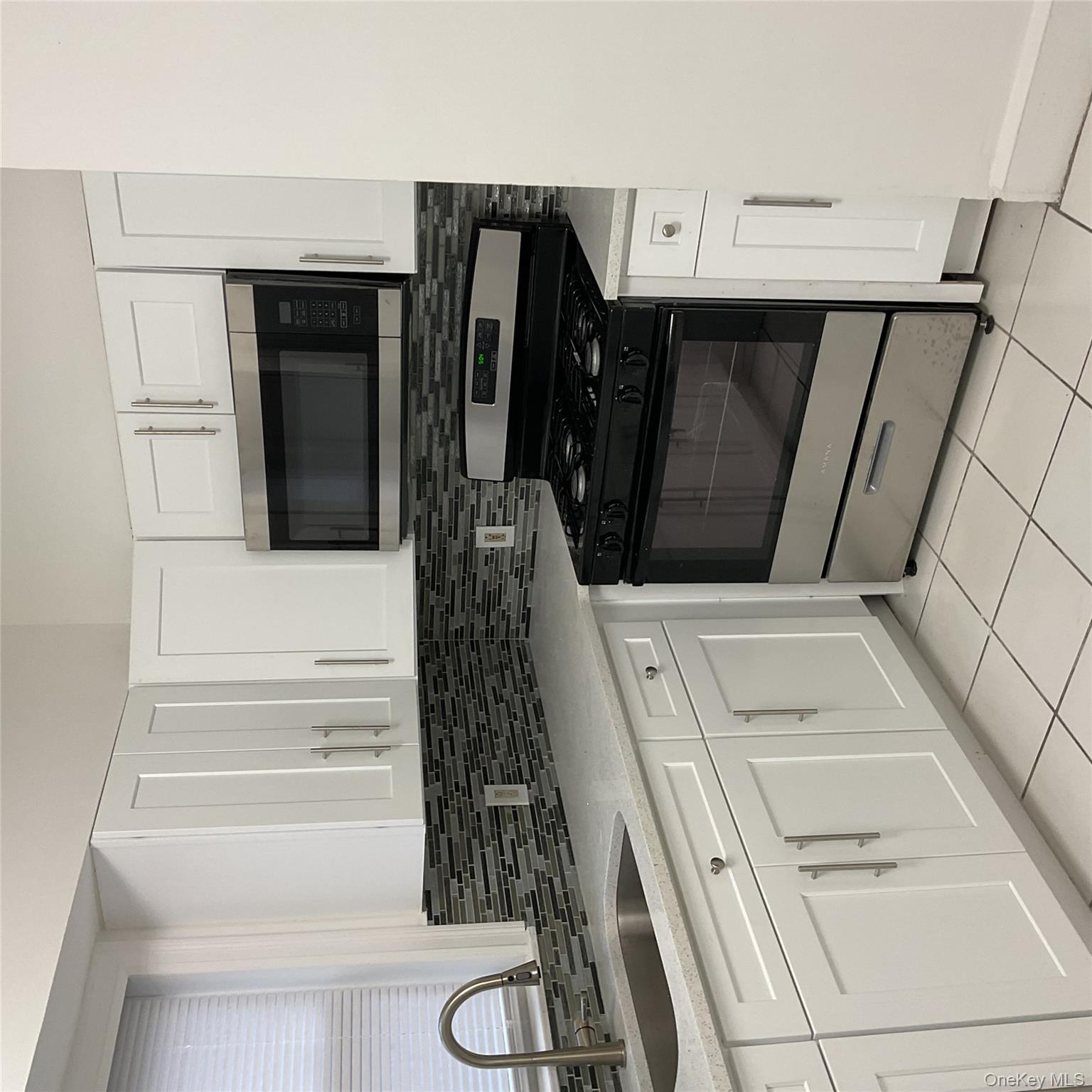 234 S 3rd Avenue, Mount Vernon, NY 10550