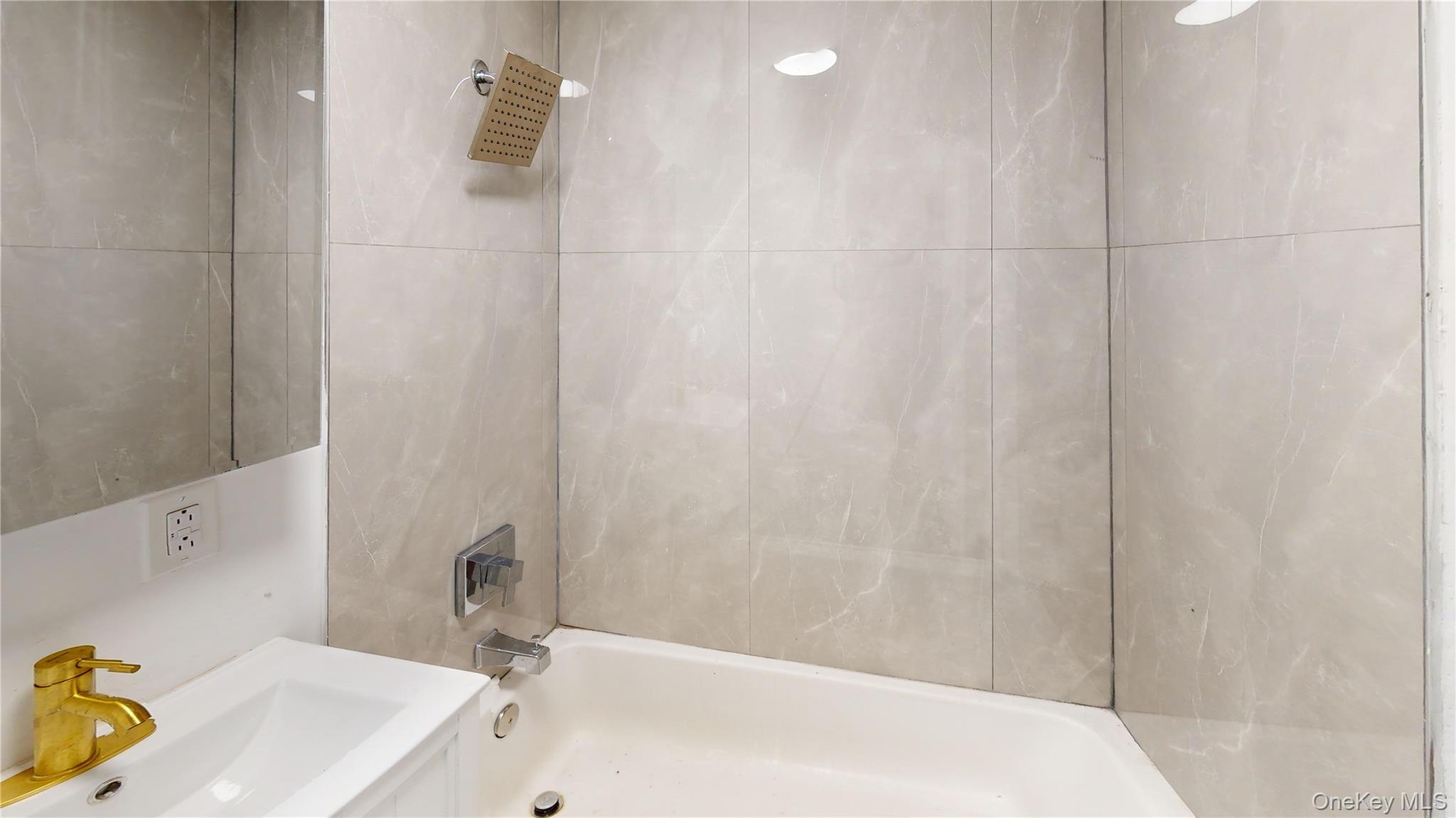 234 S 3rd Avenue, Mount Vernon, NY 10550