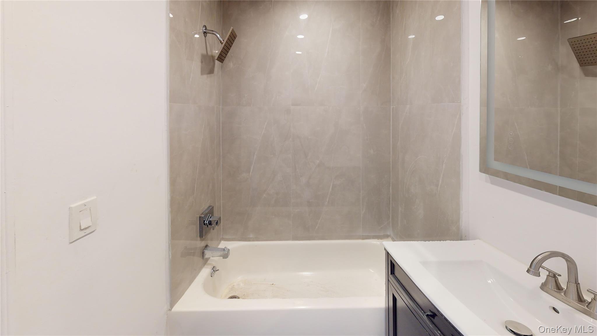 234 S 3rd Avenue, Mount Vernon, NY 10550