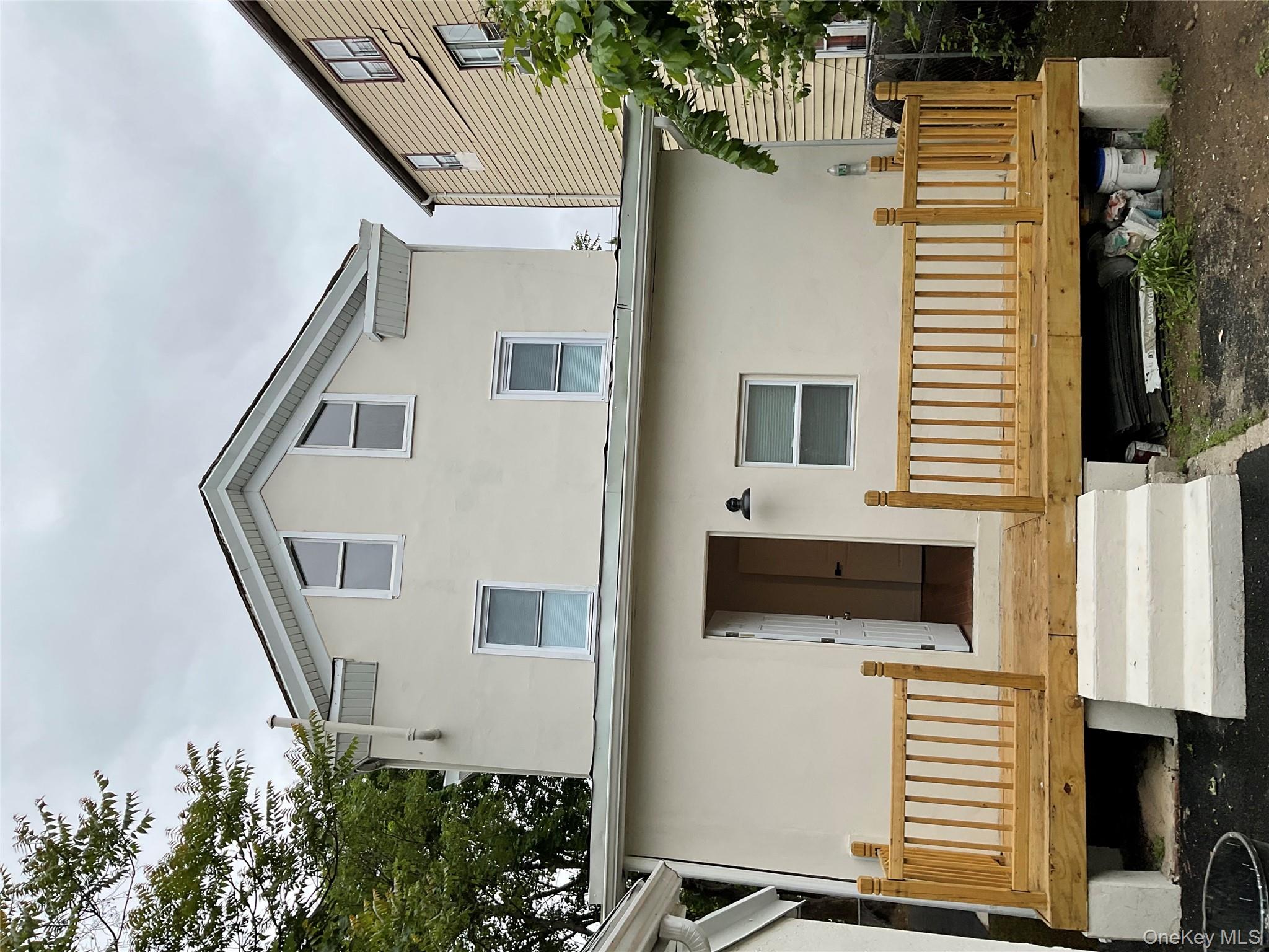 234 S 3rd Avenue, Mount Vernon, NY 10550