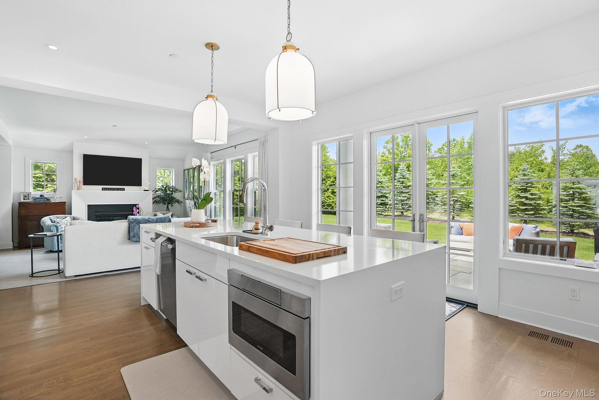 27 Lavender Lane, Rye Brook, NY 10573