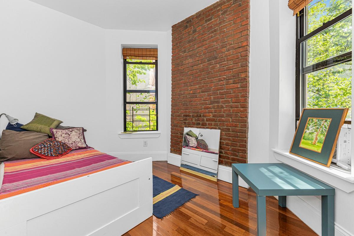 161 West 133rd Street, New York (Manhattan), NY 10030